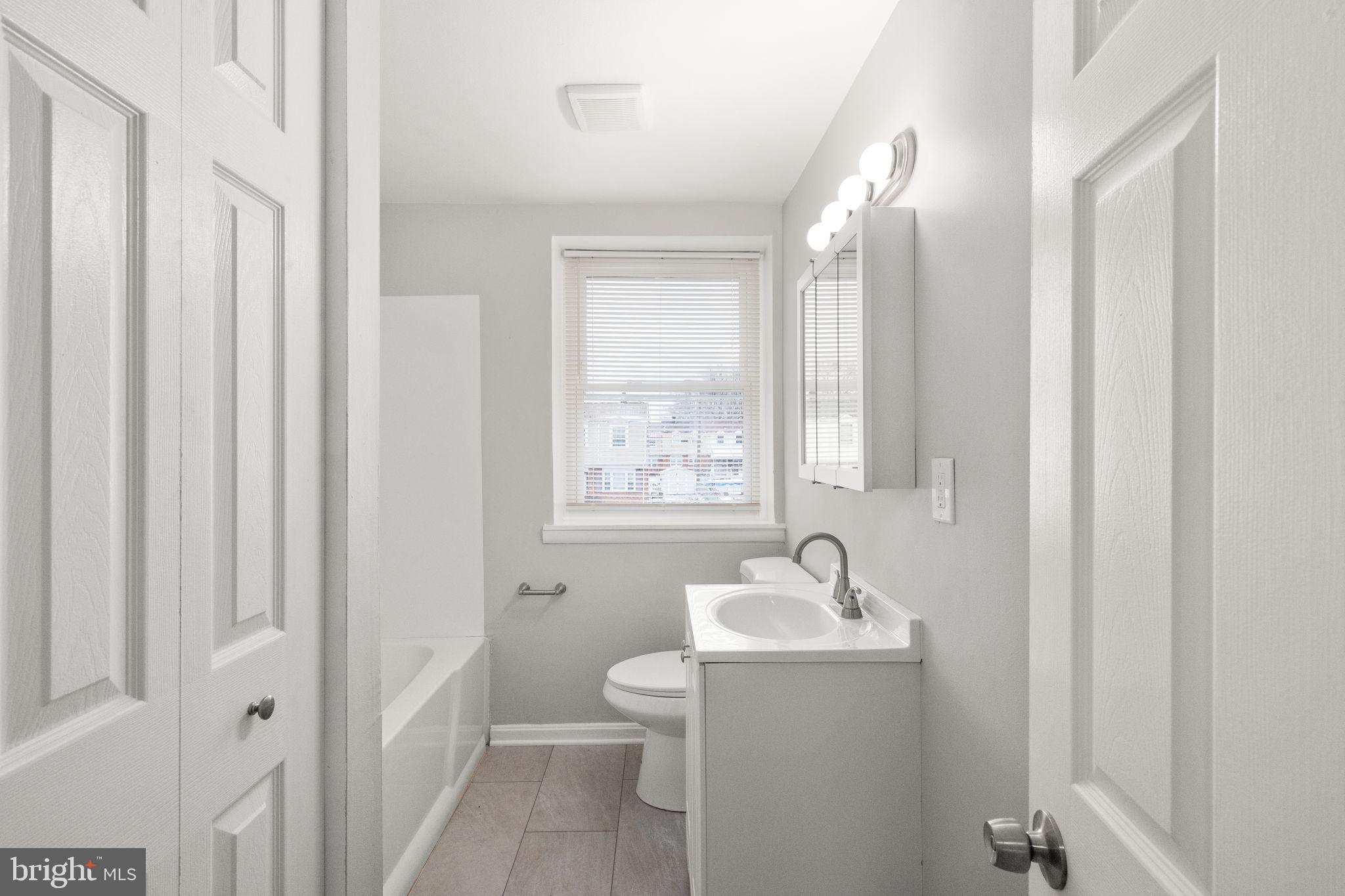 INVERNESS - Residential Lease