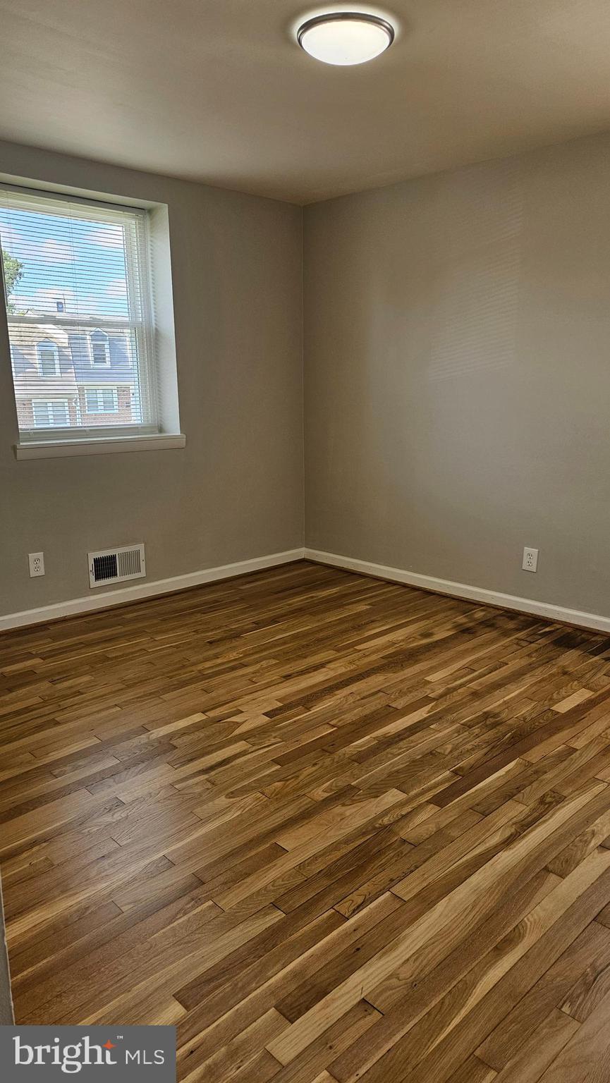 INVERNESS - Residential Lease