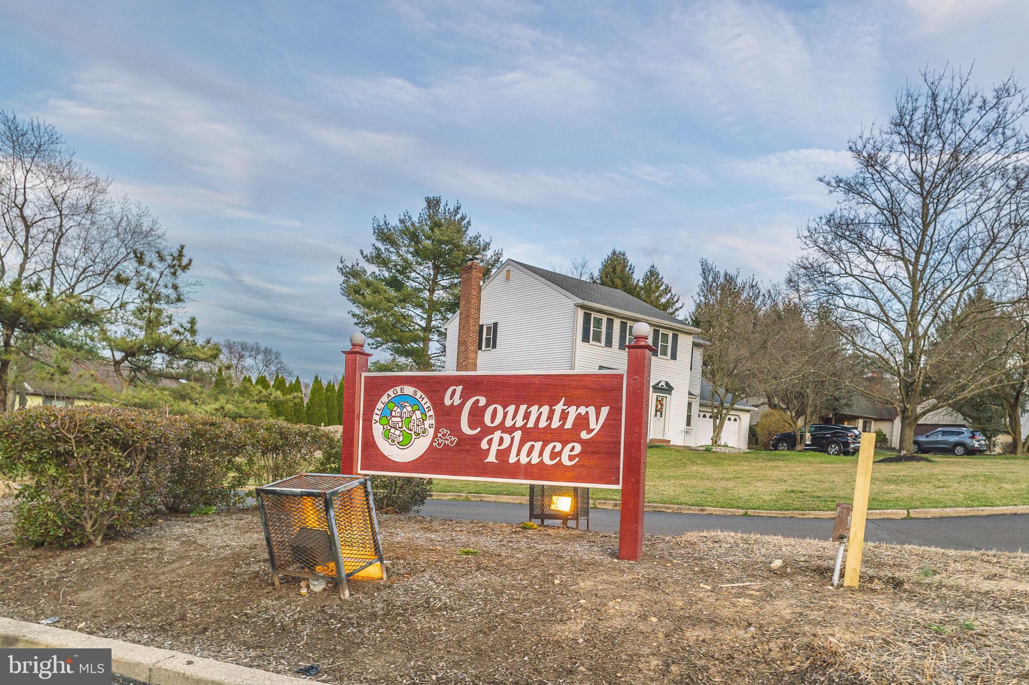 VILLAGE SHIRES - Residential