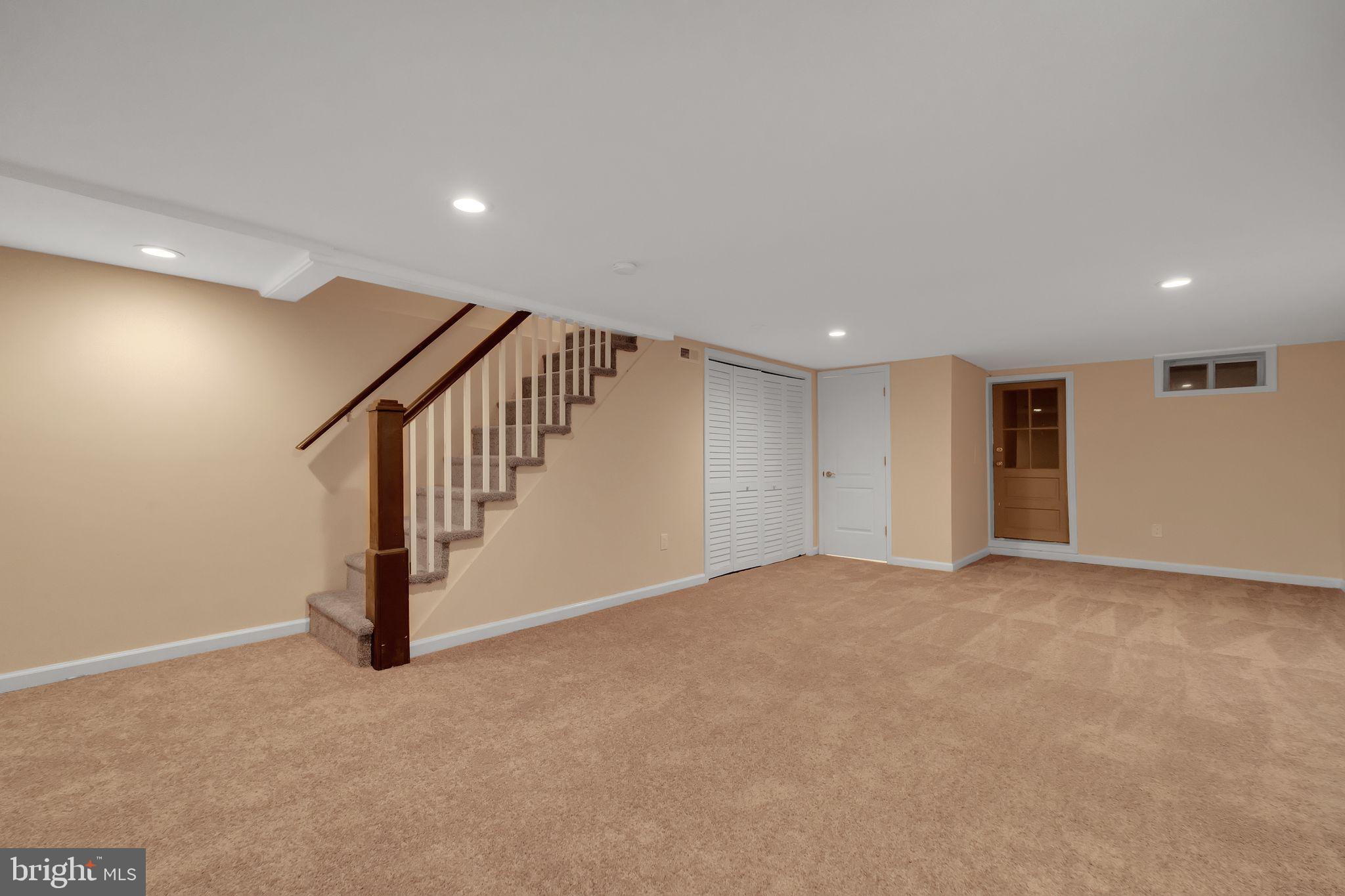 HIGHLANDTOWN - Residential