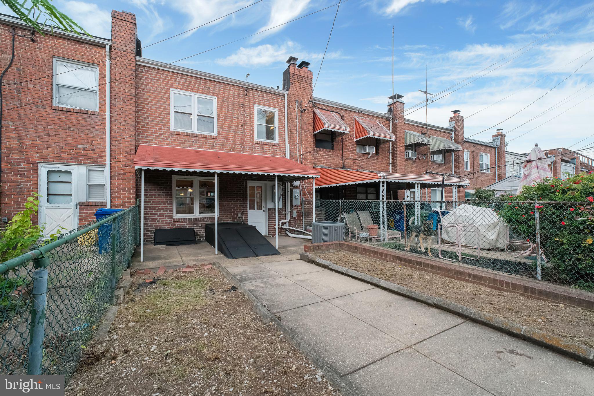 HIGHLANDTOWN - Residential