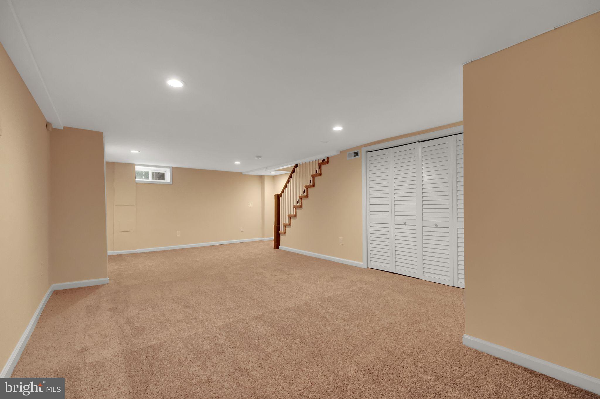 HIGHLANDTOWN - Residential