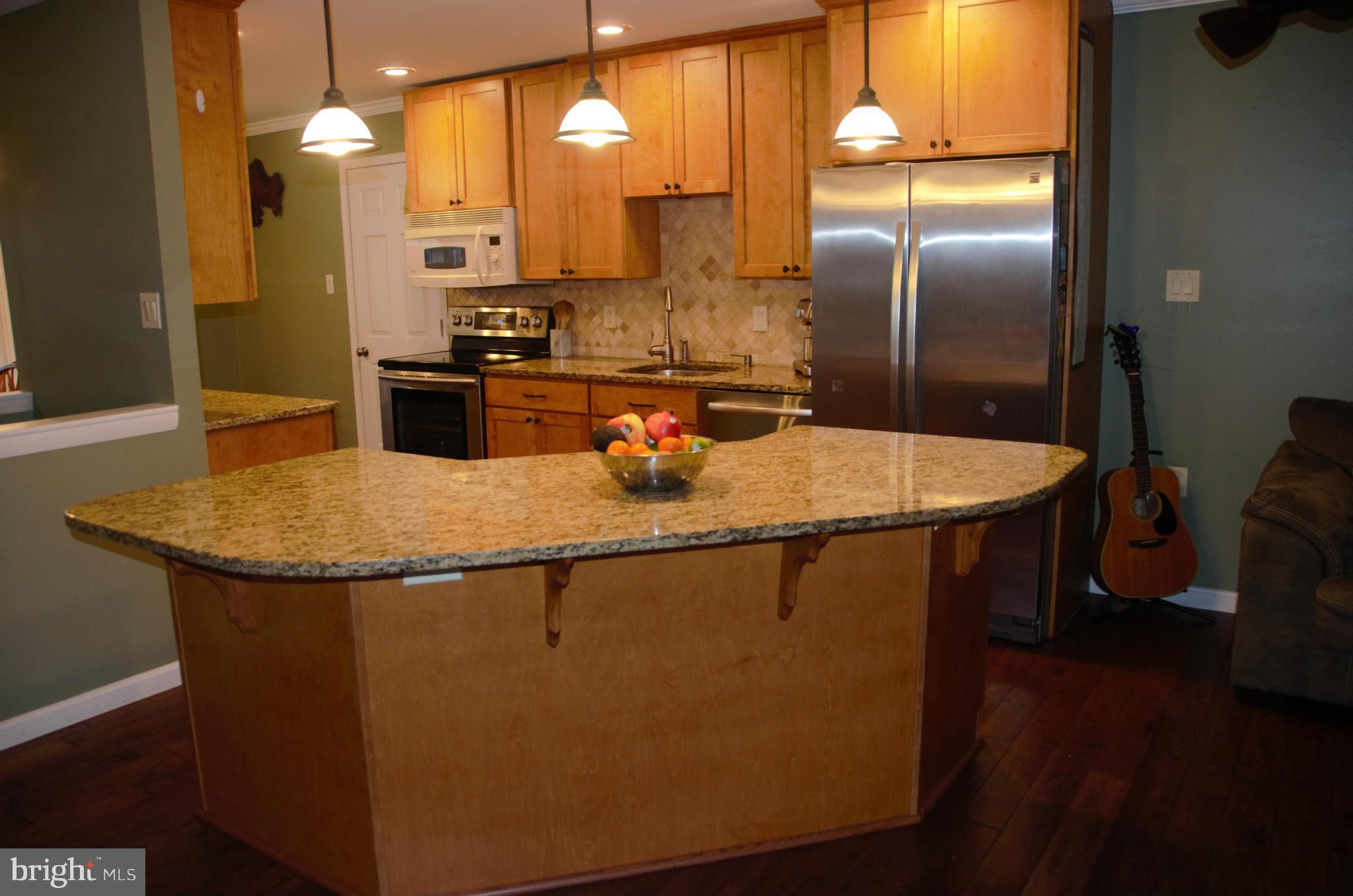 PROMONTORY OAKS - Residential