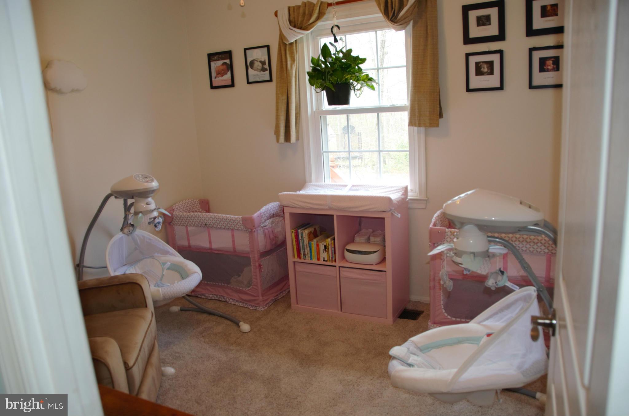 PROMONTORY OAKS - Residential