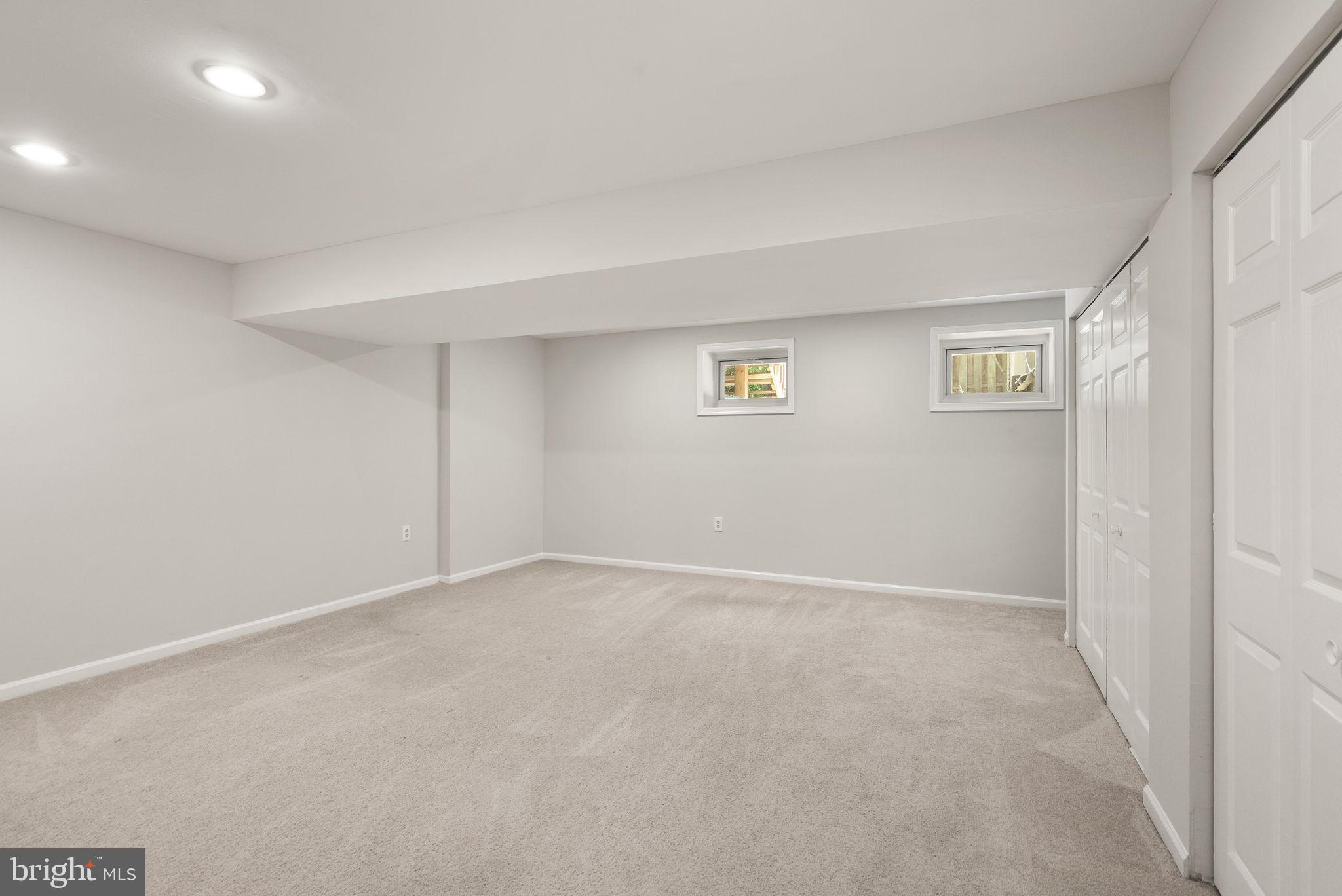 ROLLING FOREST - Residential