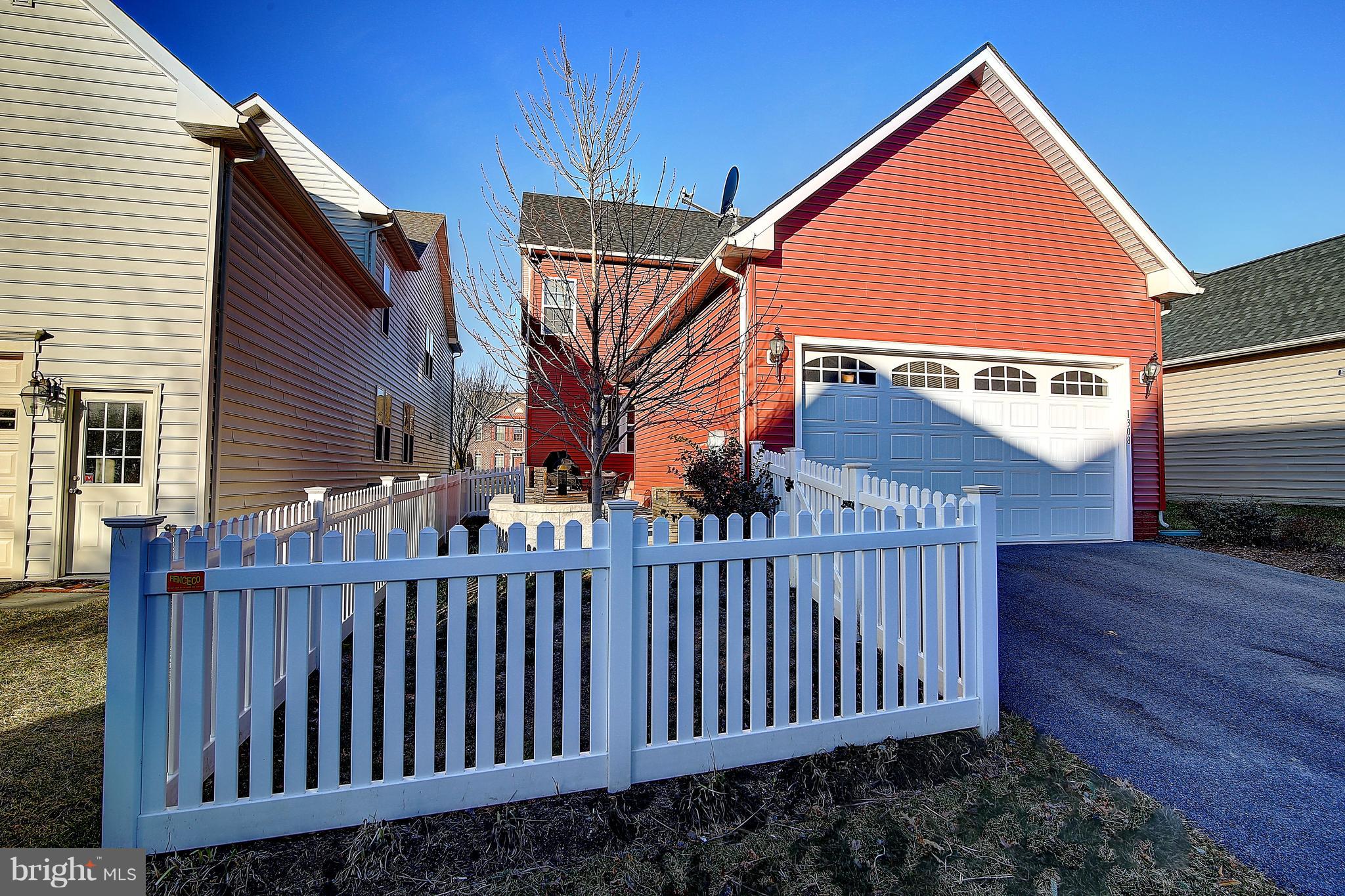 BRUNSWICK CROSSING - Residential