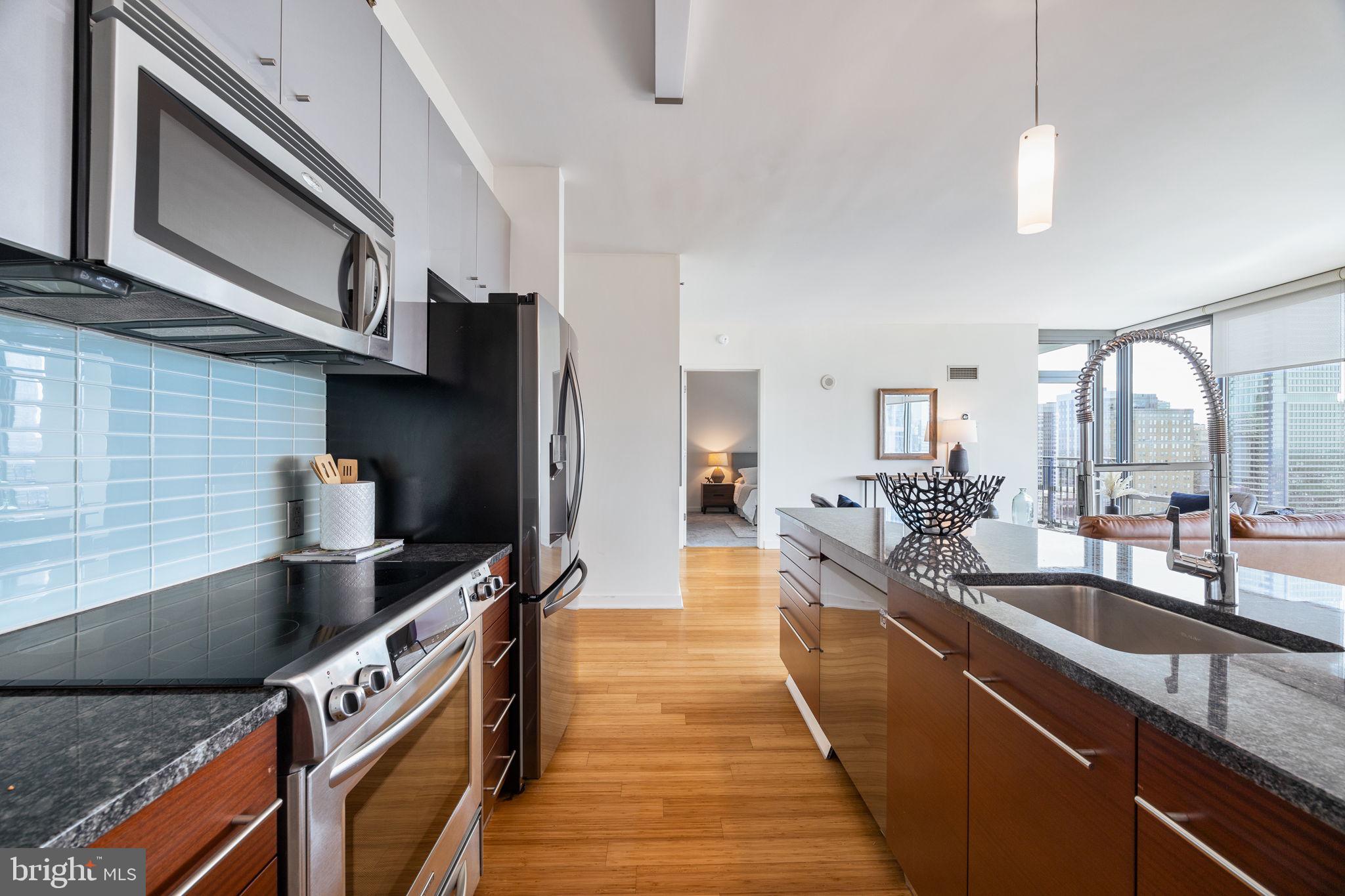 RITTENHOUSE SQUARE - Residential