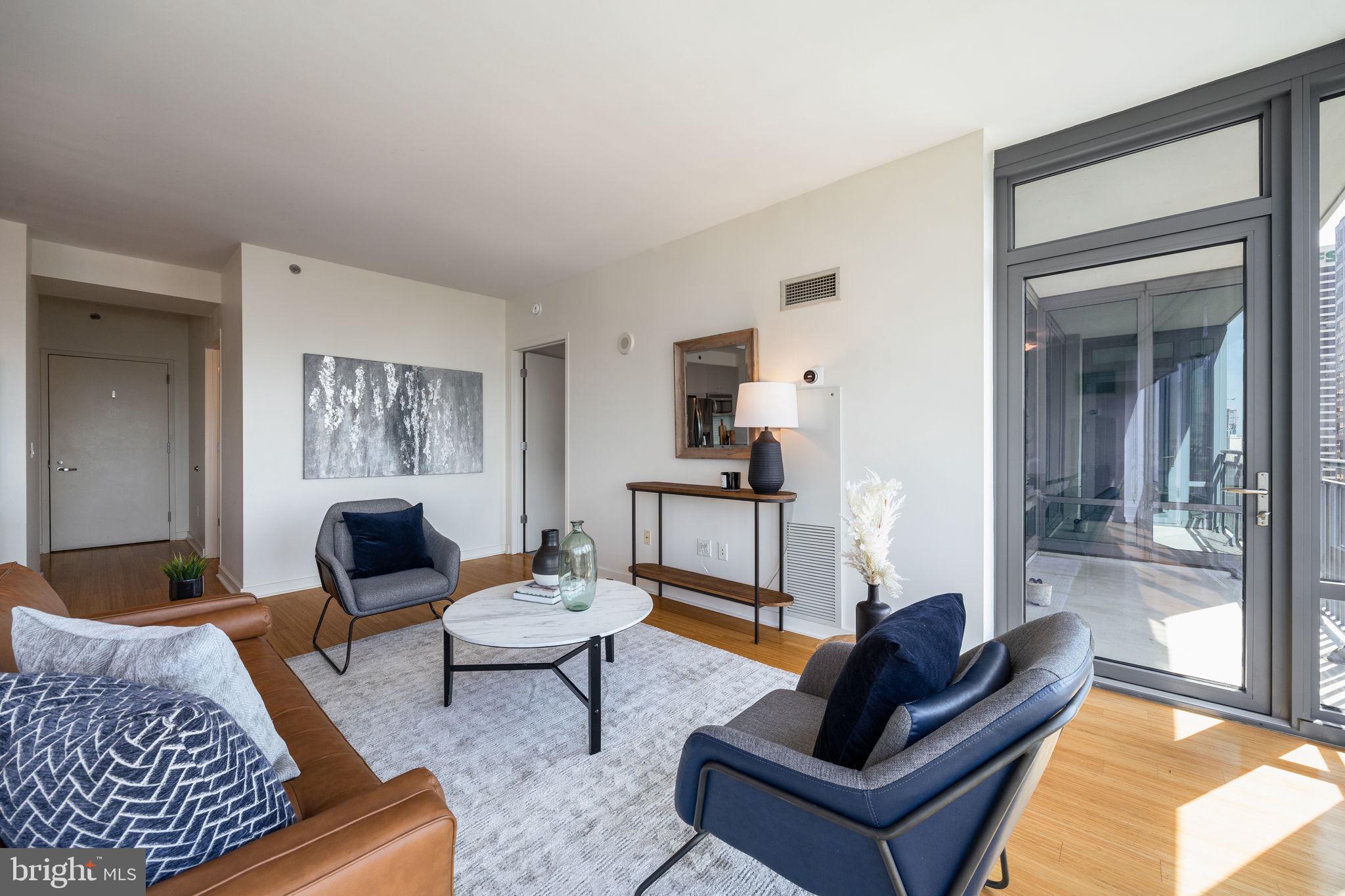 RITTENHOUSE SQUARE - Residential