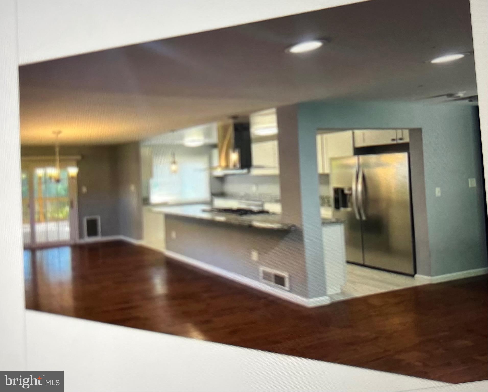 NORTH POTOMAC VISTA - Residential Lease