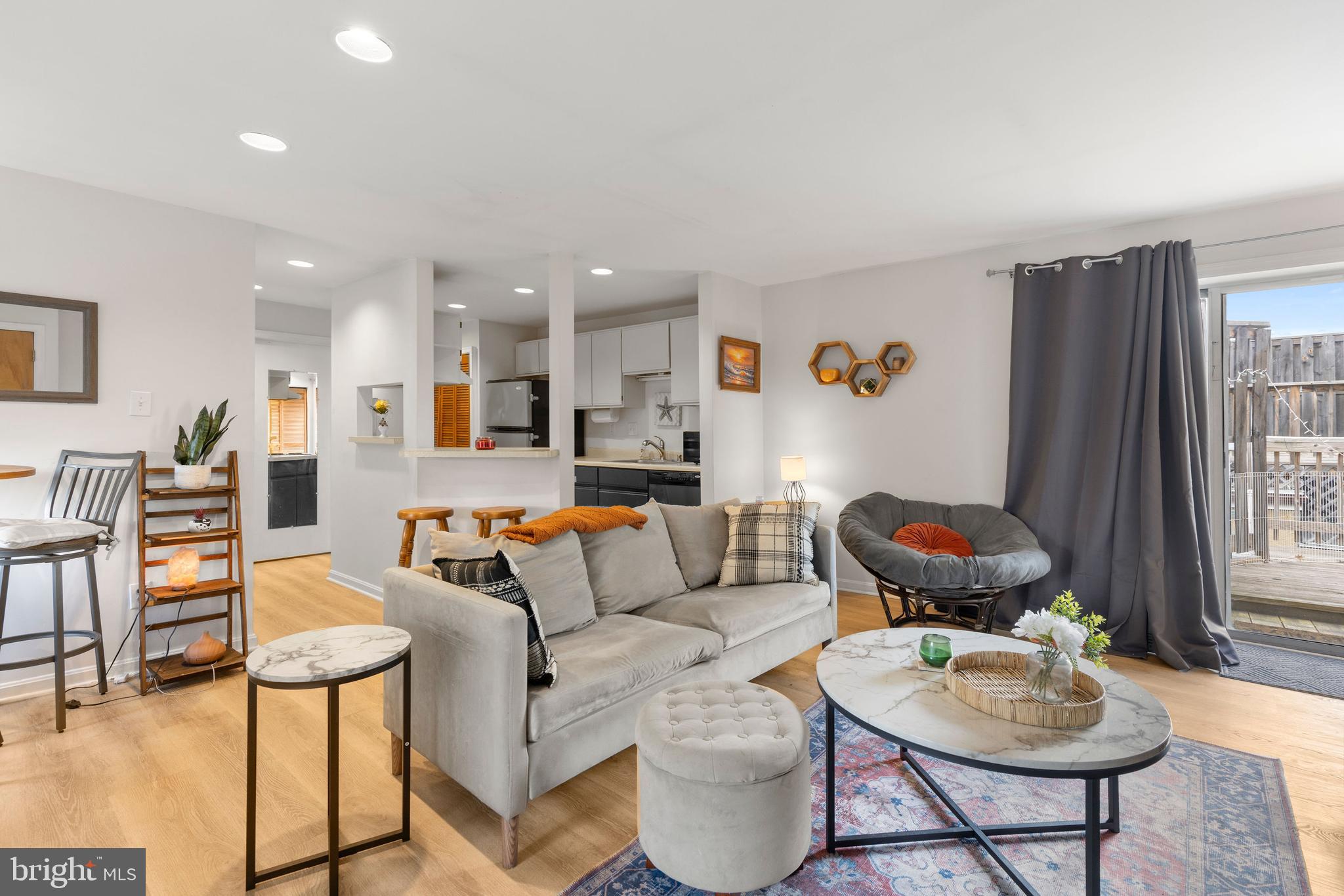 32 W MONTGOMERY STREET C