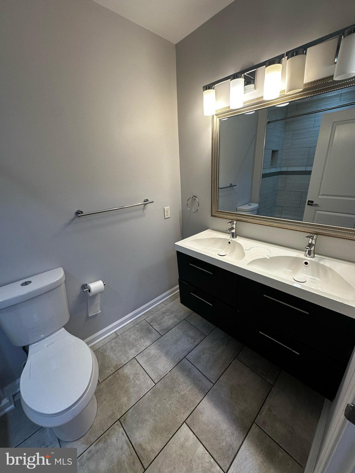 JOHNS HOPKINS - Residential