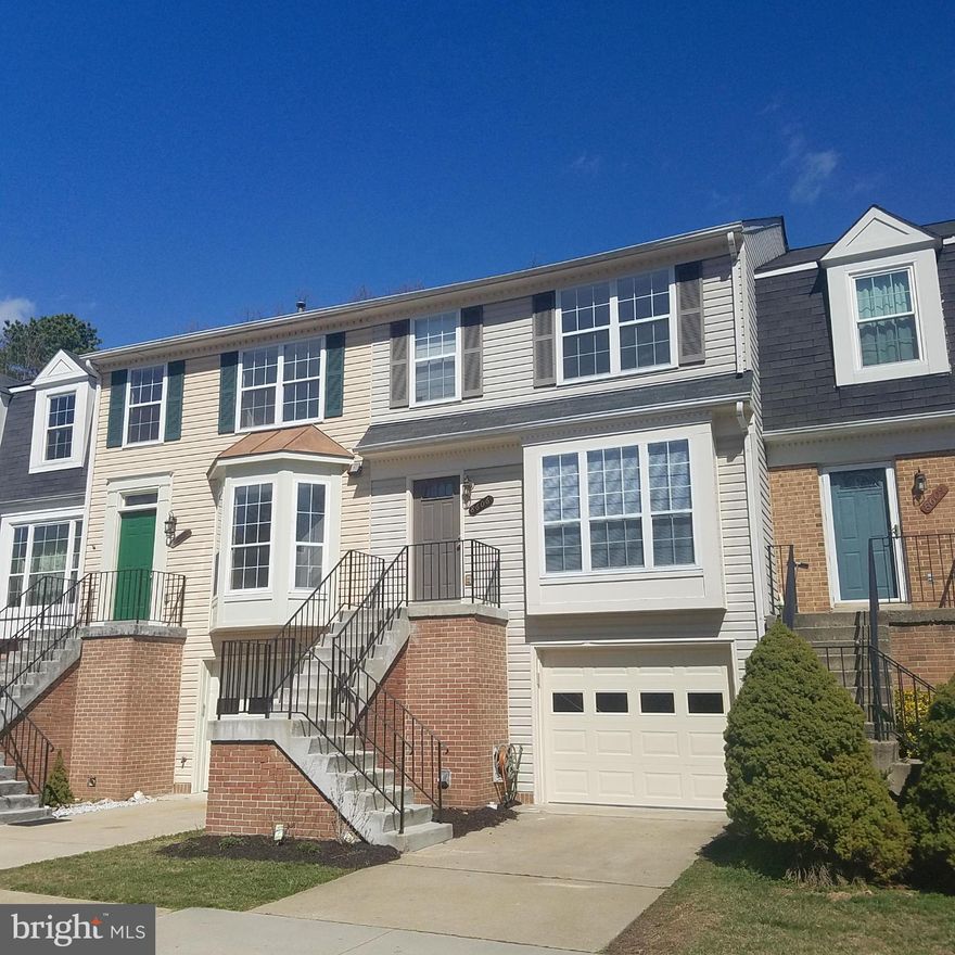 MOVE IN READY, BRIGHT AND WELL MAINTAINED ! ENJOY THE PRIVACY OF THIS WOODED CLUSTER OF TOWNHOMES IN LORTON! 3 LEVEL, 3 BEDROOM, 2.5 BATHS FULLY FINISHED WALK-OUT BASEMENT WITH GARAGE!HUGE KITCHEN WITH BREAKFAST ROOM LEADING TO DECK, SEPARATE DINING ROOM, FULL FENCED REAR! MINUTES TO FT. BELVOIR, 95, FFX COUNTY PARKWAY.