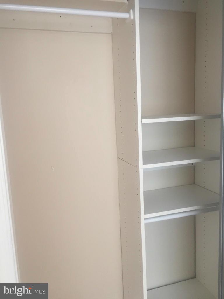 GREEN RIDGE COZZOS - Residential Lease