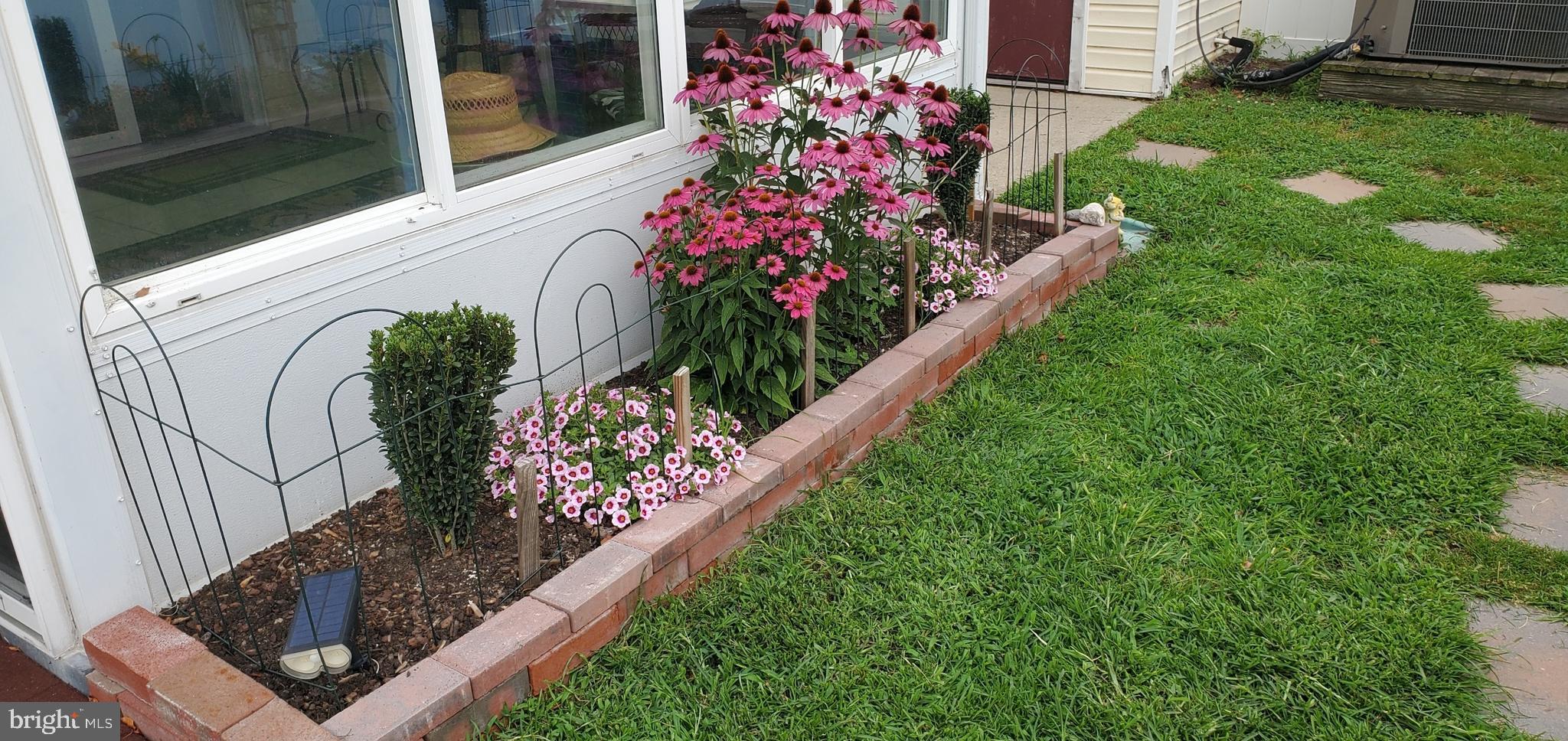 MAGNOLIA MEADOWS - Residential