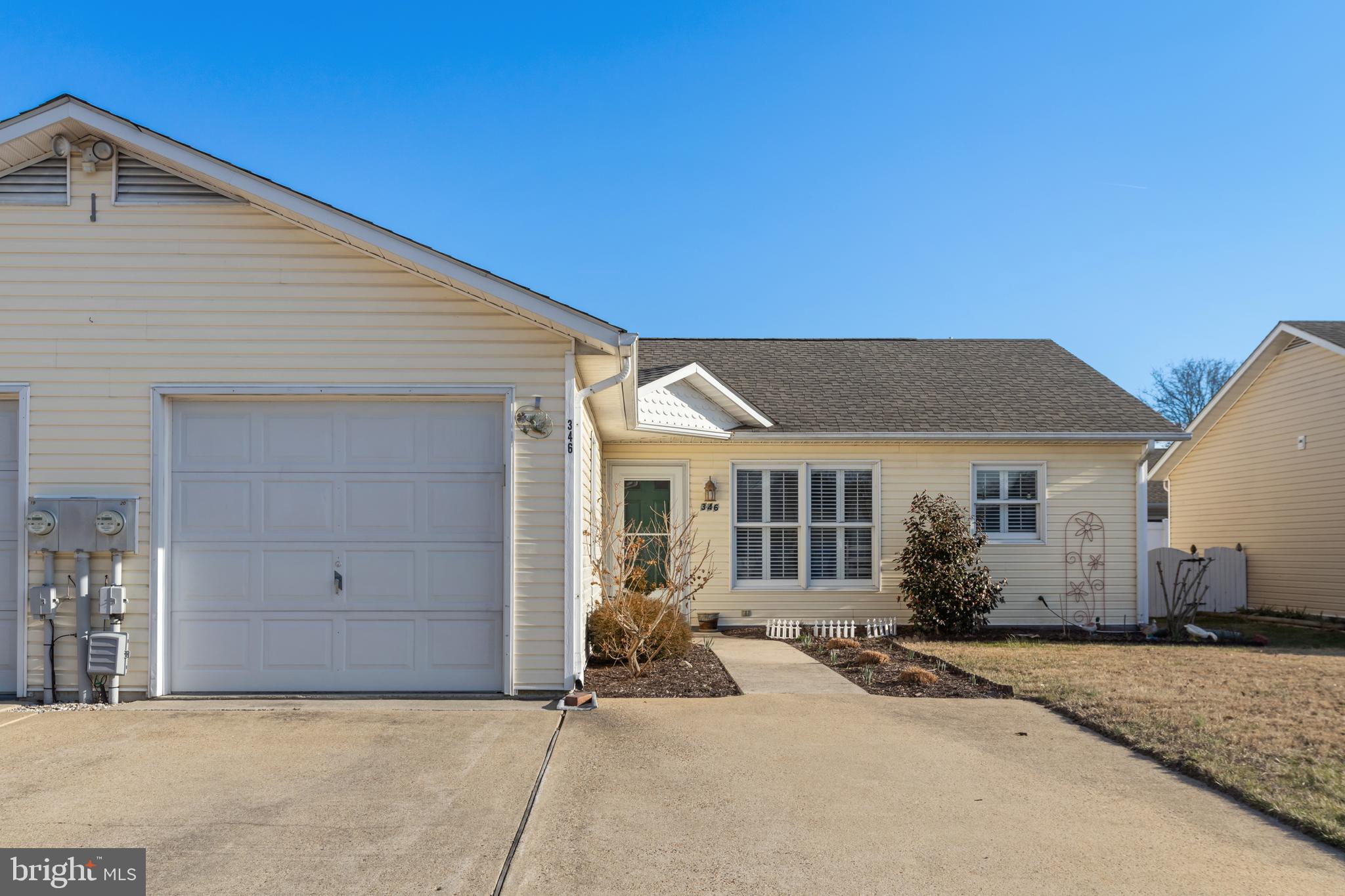 MAGNOLIA MEADOWS - Residential