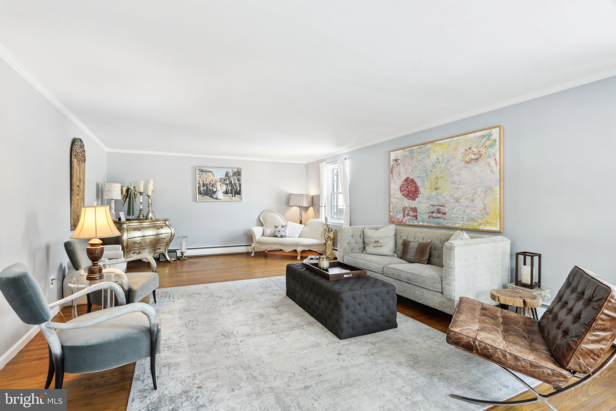 RADNOR HUNT - Residential Lease