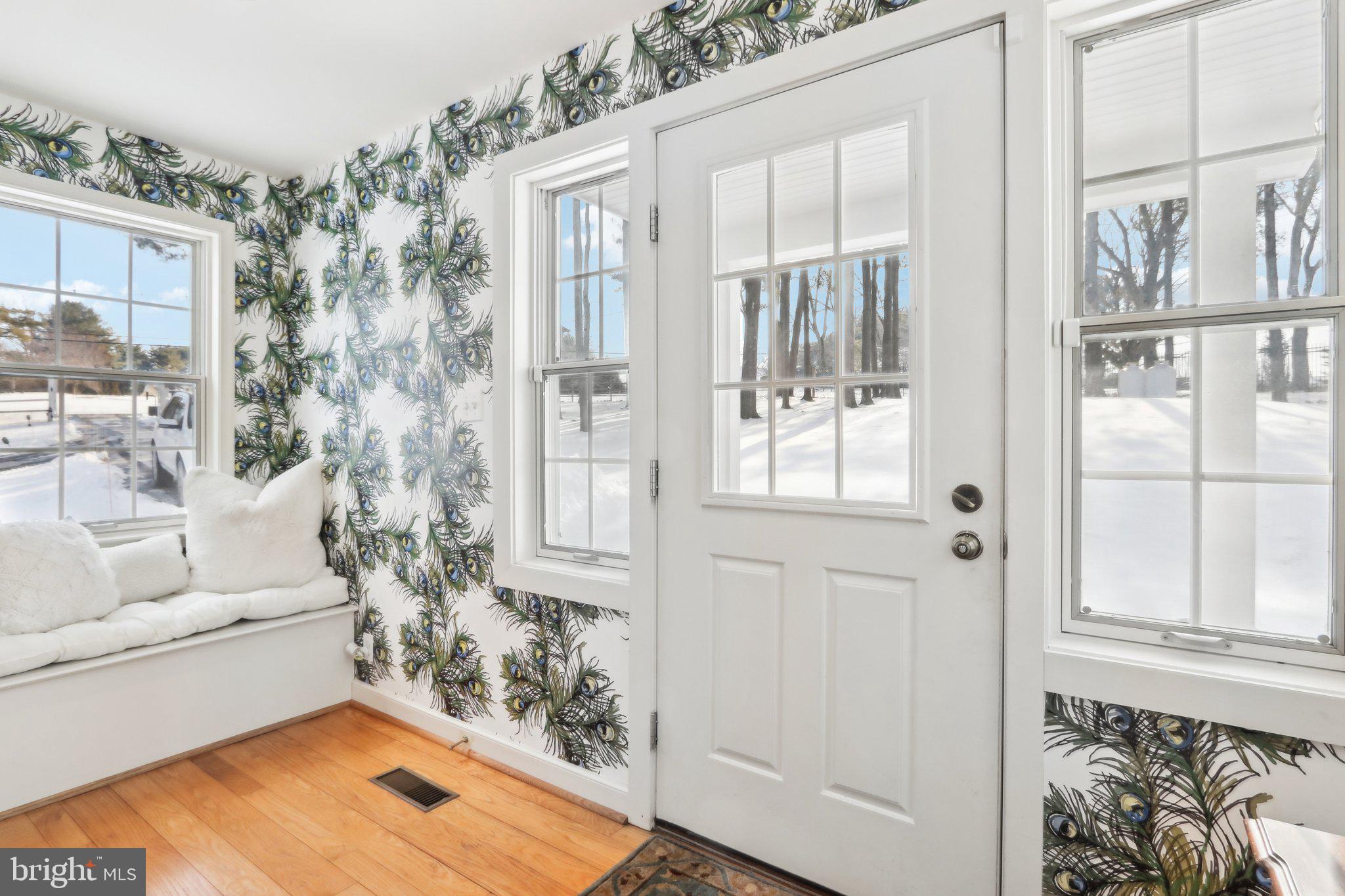 RADNOR HUNT - Residential Lease