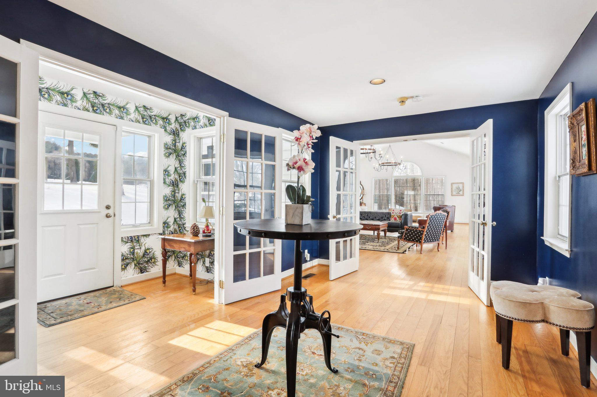 RADNOR HUNT - Residential Lease