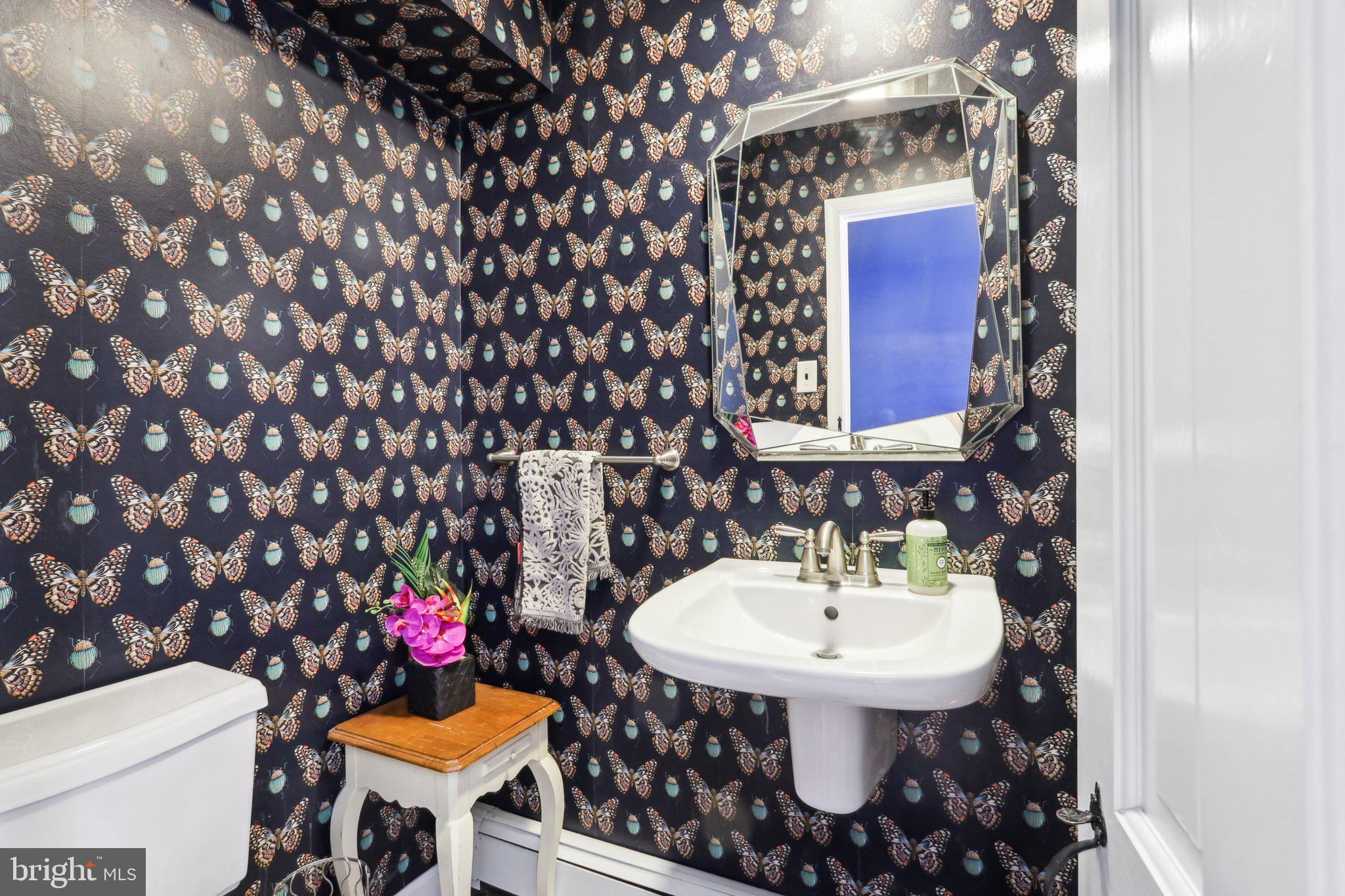 RADNOR HUNT - Residential Lease