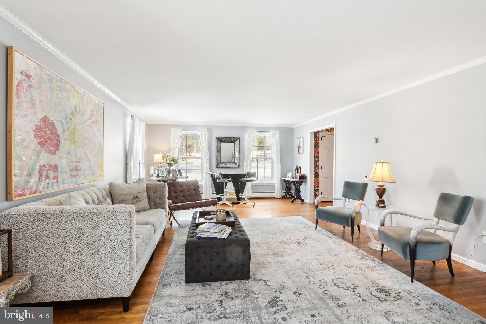 RADNOR HUNT - Residential Lease