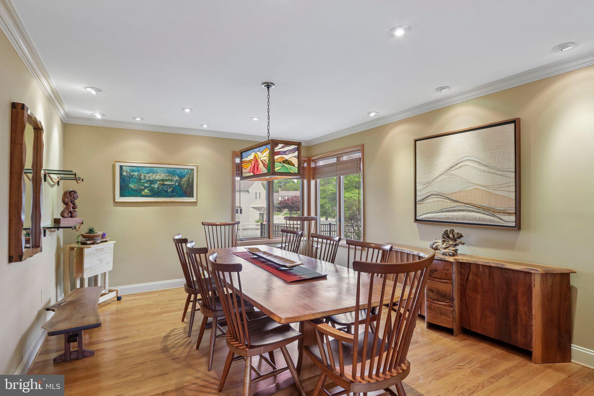 BRENTWOOD MANOR - Residential