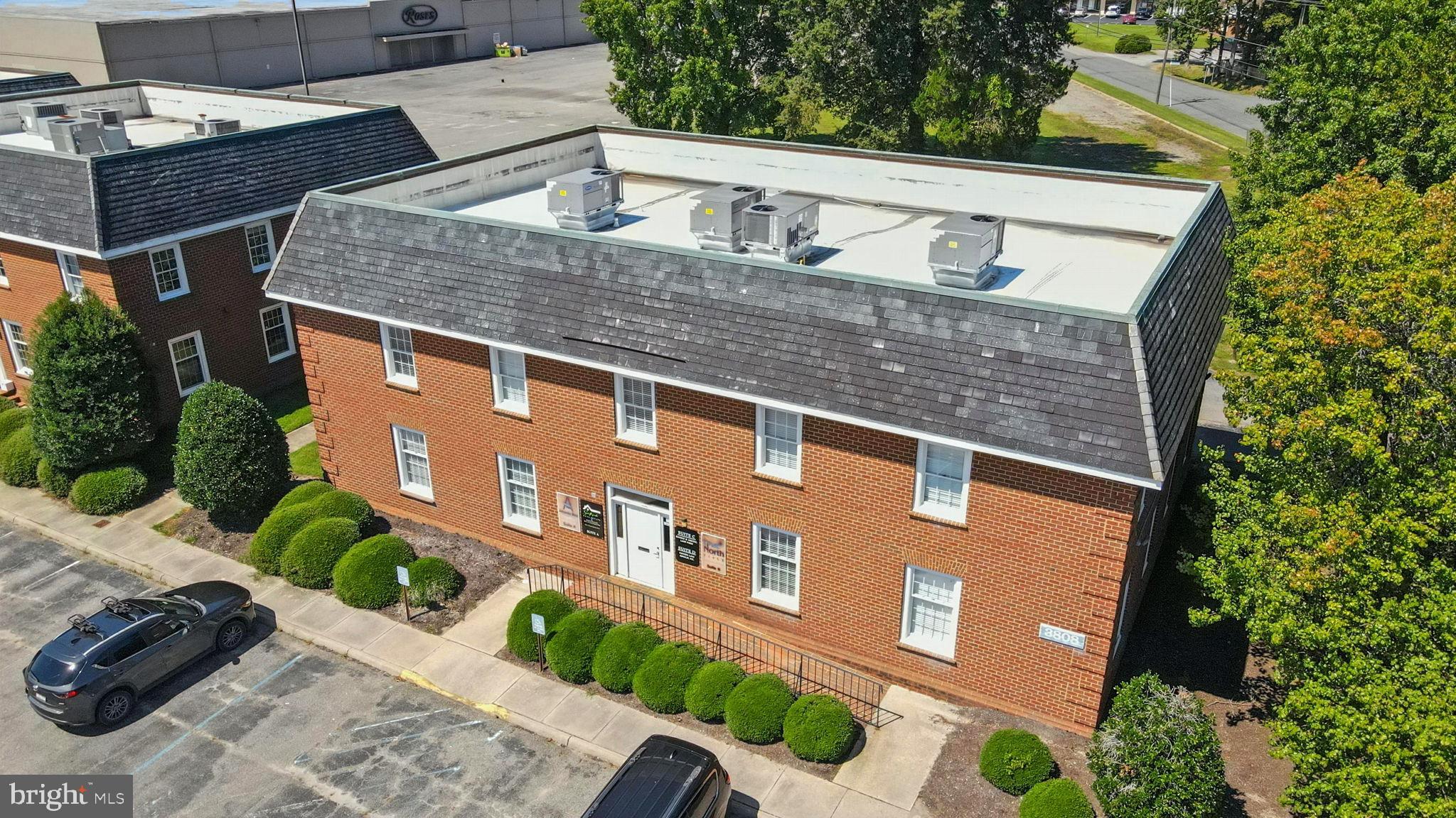 3808 POPLAR HILL ROAD