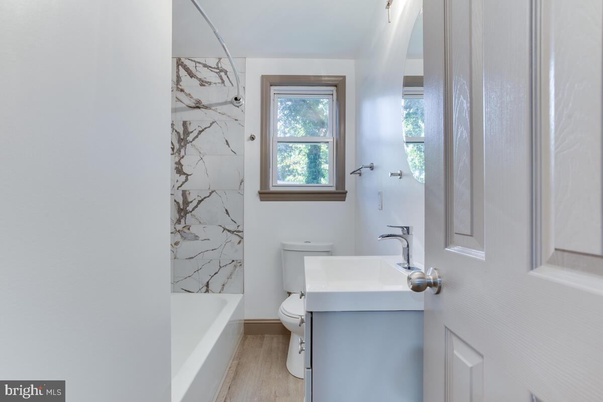 CAPITOL HEIGHTS - Residential