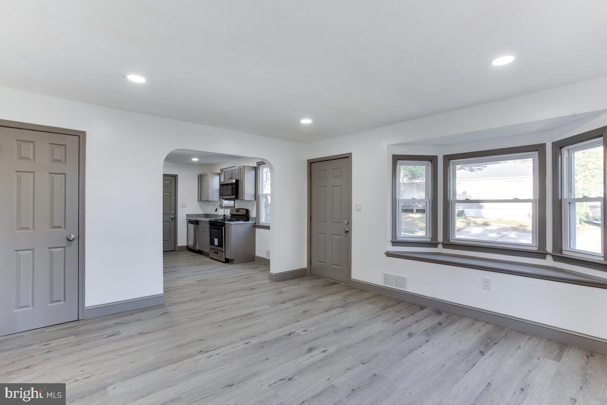 CAPITOL HEIGHTS - Residential