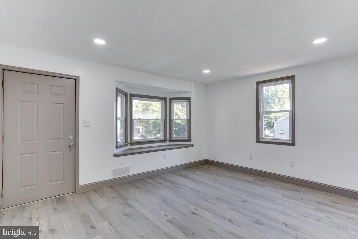 CAPITOL HEIGHTS - Residential