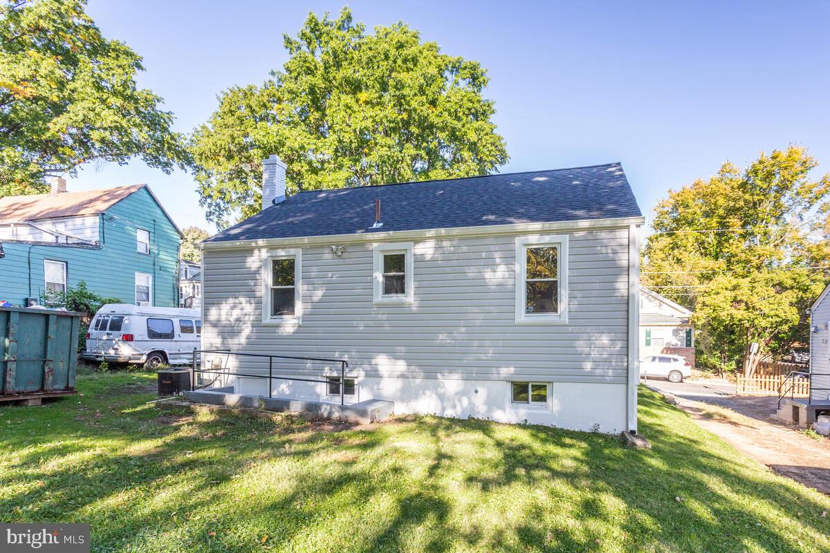 CAPITOL HEIGHTS - Residential