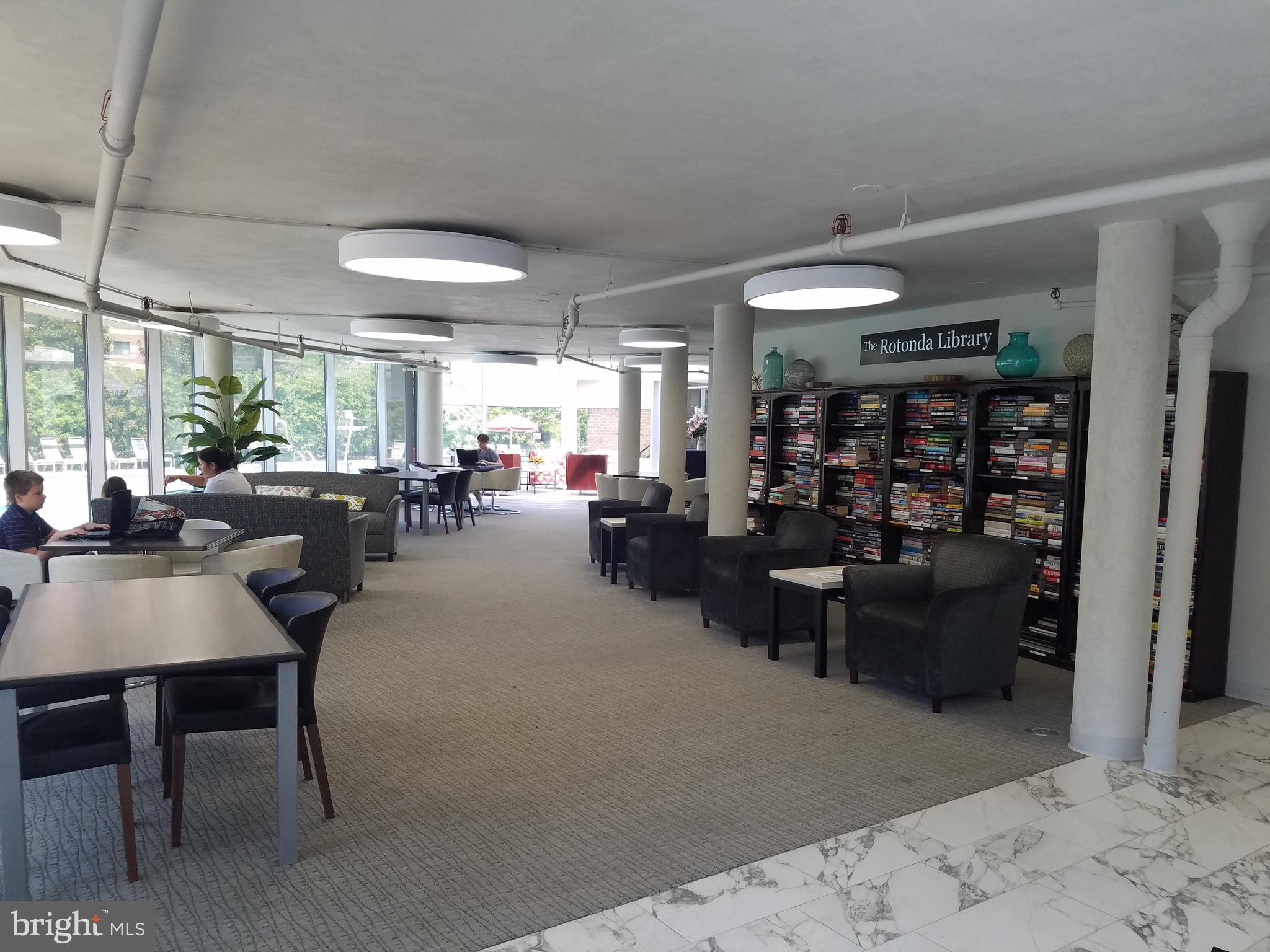 ROTONDA - Residential