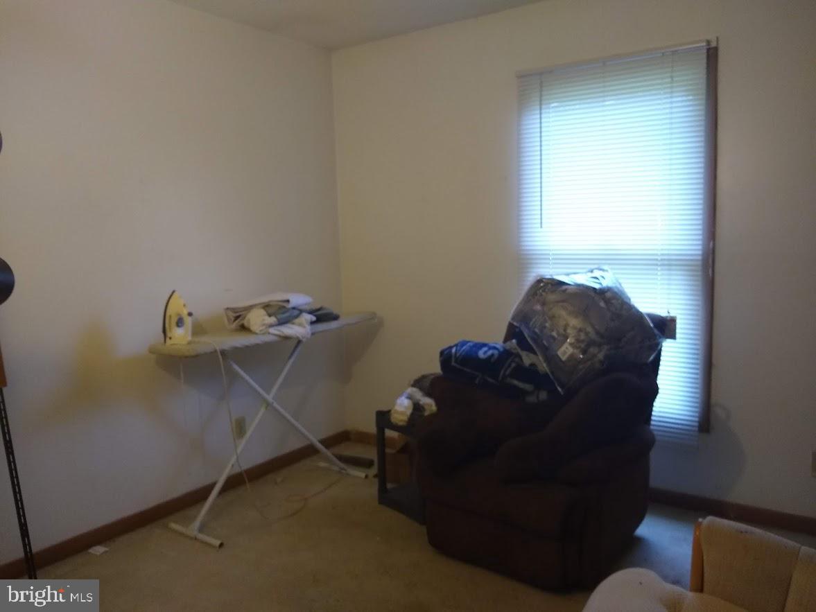 RUSSLERS ROOST - Residential