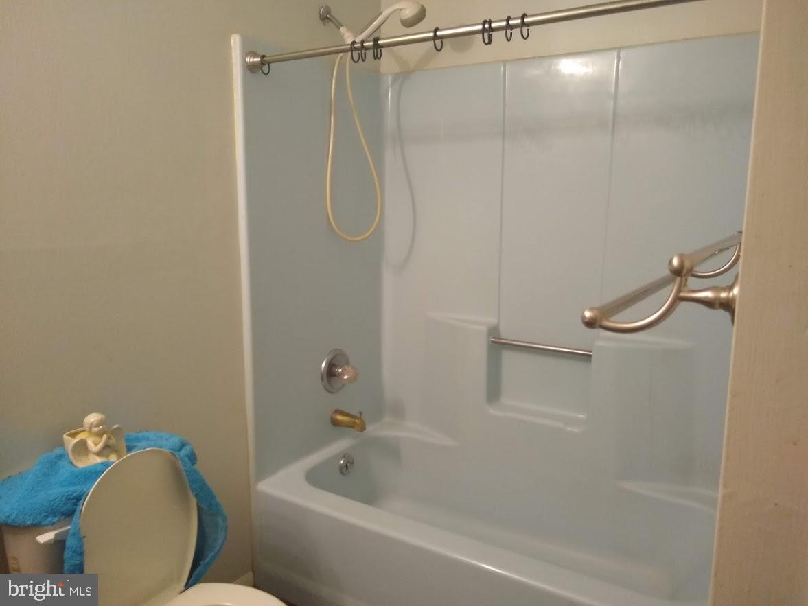 RUSSLERS ROOST - Residential