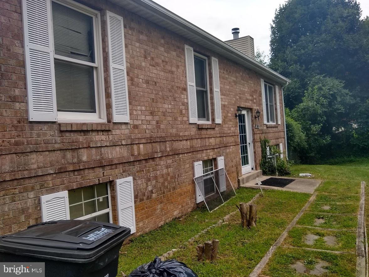 RUSSLERS ROOST - Residential