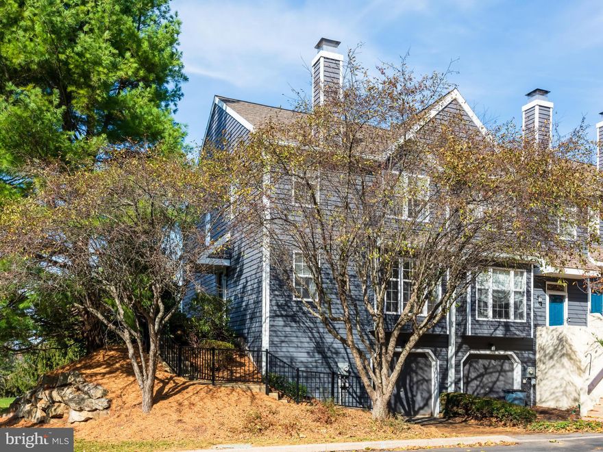 Welcome to 109 Driftwood Lane, a charming and spacious 3-bedroom, 2.5-bath end-unit
townhome in the highly sought-after Marsh Harbour community of Downingtown, PA.
Located within the award-winning Downingtown Area School District and just a short walk
from beautiful Marsh Creek Lake, this home perfectly blends modern comfort with suburban
convenience. Inside, you’ll find an inviting open layout featuring hardwood floors, a cozy gas fireplace, and
an eat-in kitchen with stainless steel appliances and direct access to a private deck overlooking
the community’s open green space—ideal for relaxing or entertaining. Upstairs, the primary
suite offers dual walk-in closets and a private bath, while two additional bedrooms share a full
hall bath. The second-floor laundry adds everyday convenience, and a walk-out basement
provides flexible space for a home office, gym, or playroom. Residents of Marsh Harbour enjoy community amenities including a swimming pool, fitness center, tennis and pickleball courts, clubhouse, playground, and library—all included with the HOA. The location is unbeatable, with easy access to major routes like PA Turnpike, Routes 100, 401, and 113, and just minutes from shops, restaurants, and healthcare facilities. Outdoor enthusiasts will love being steps away from Marsh Creek State Park, where hiking, boating,
and picnicking await. With an attached one-car garage, driveway parking, and maintenance-free living thanks to HOA-covered landscaping and snow removal, this home offers a perfect balance of comfort,
convenience, and community. Whether you’re looking for peaceful living close to nature or easy
access to commuter routes, 109 Driftwood Lane is a place you’ll love to call home. First month and security due at lease signing.