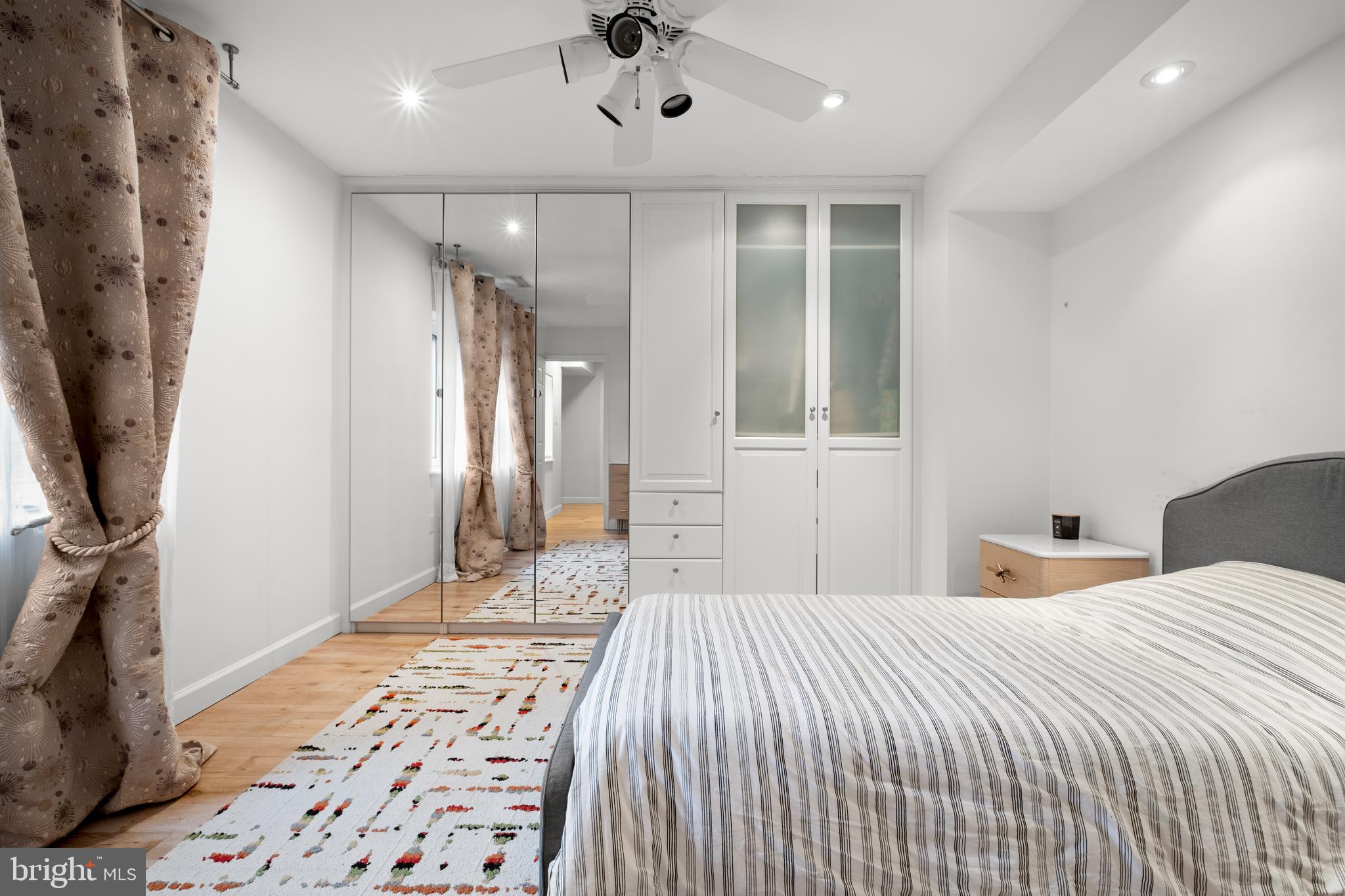 PHILADELPHIA - Residential Lease