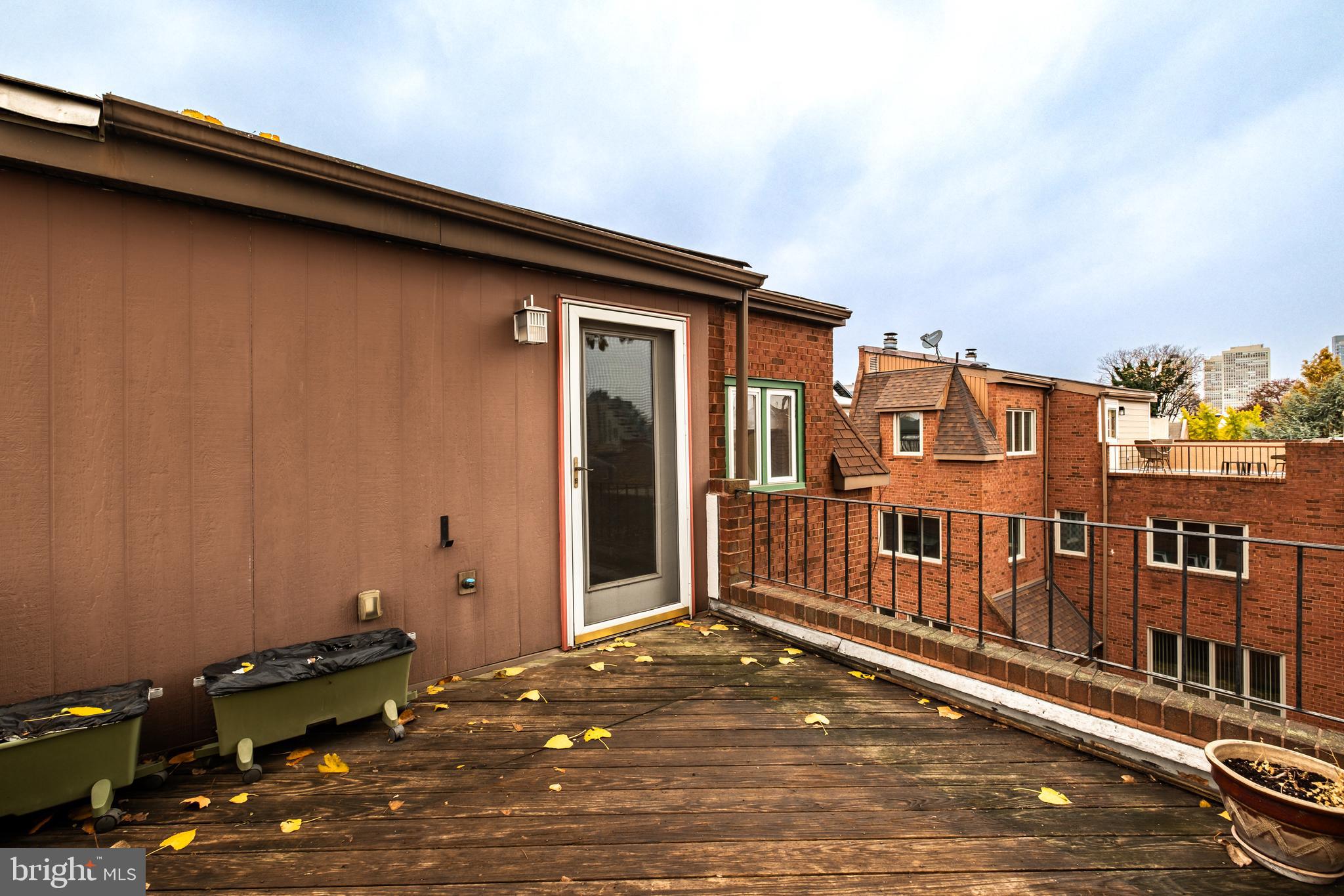 PHILADELPHIA - Residential Lease