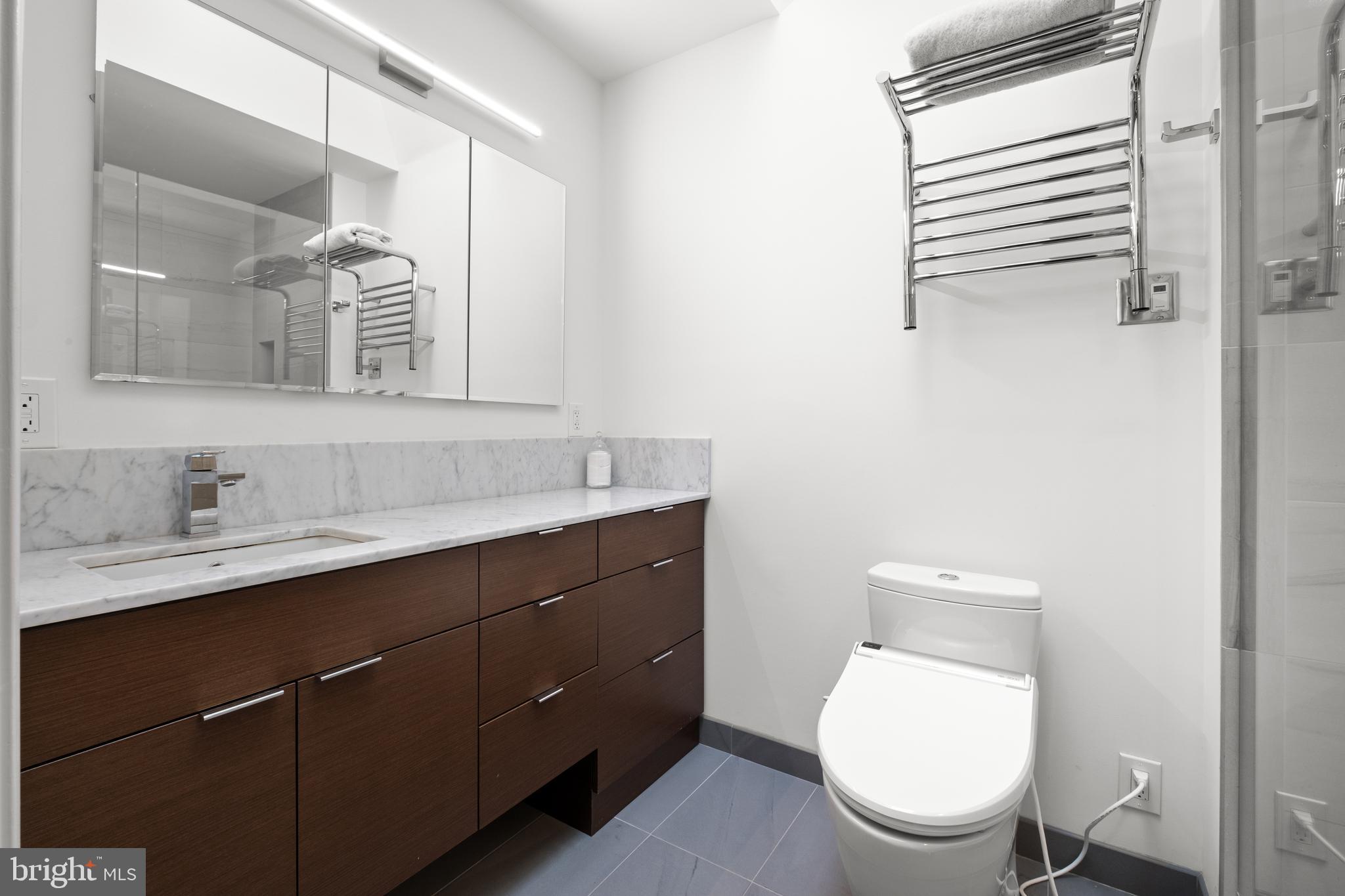 PHILADELPHIA - Residential Lease