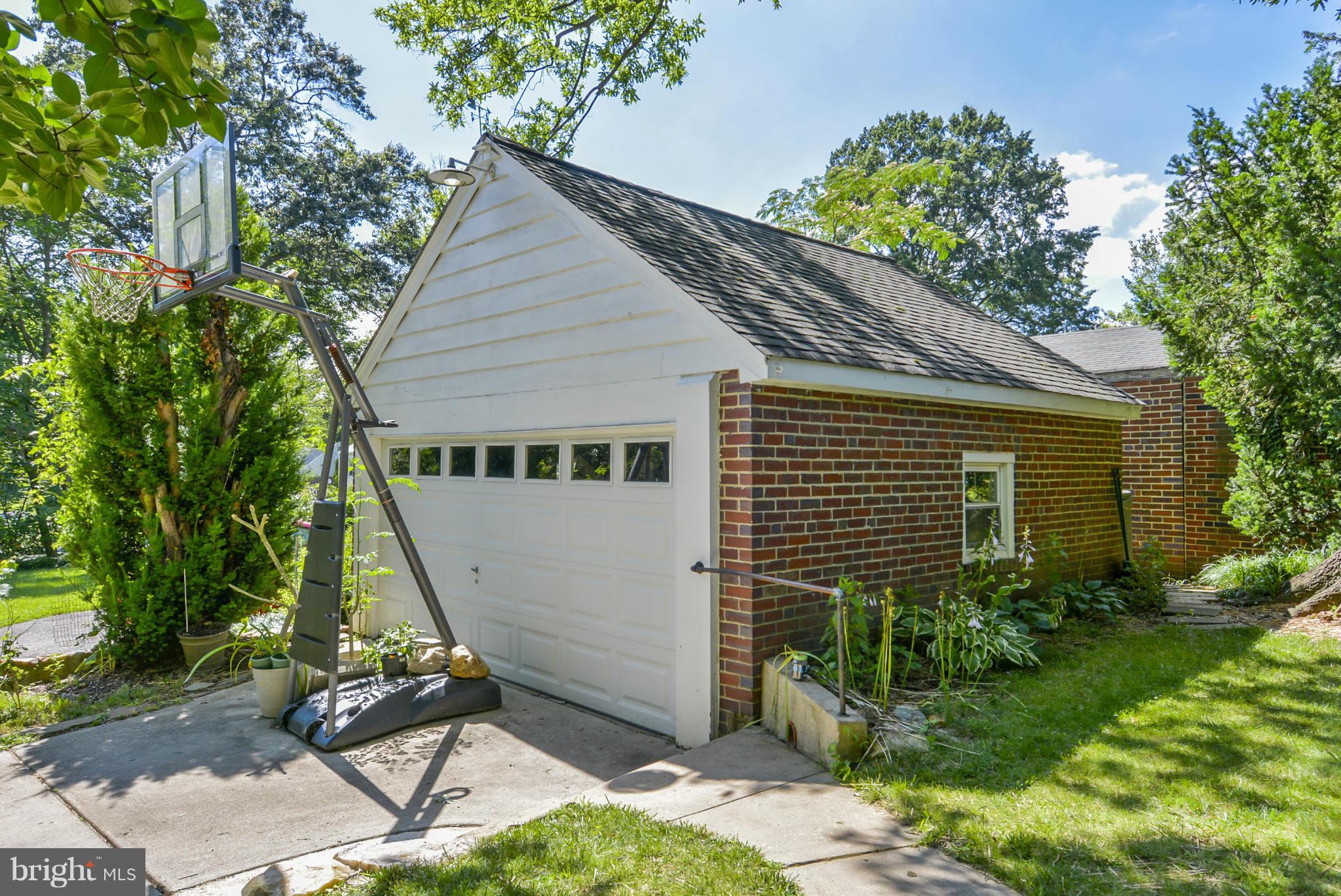 HIGHLAND VIEW - Residential