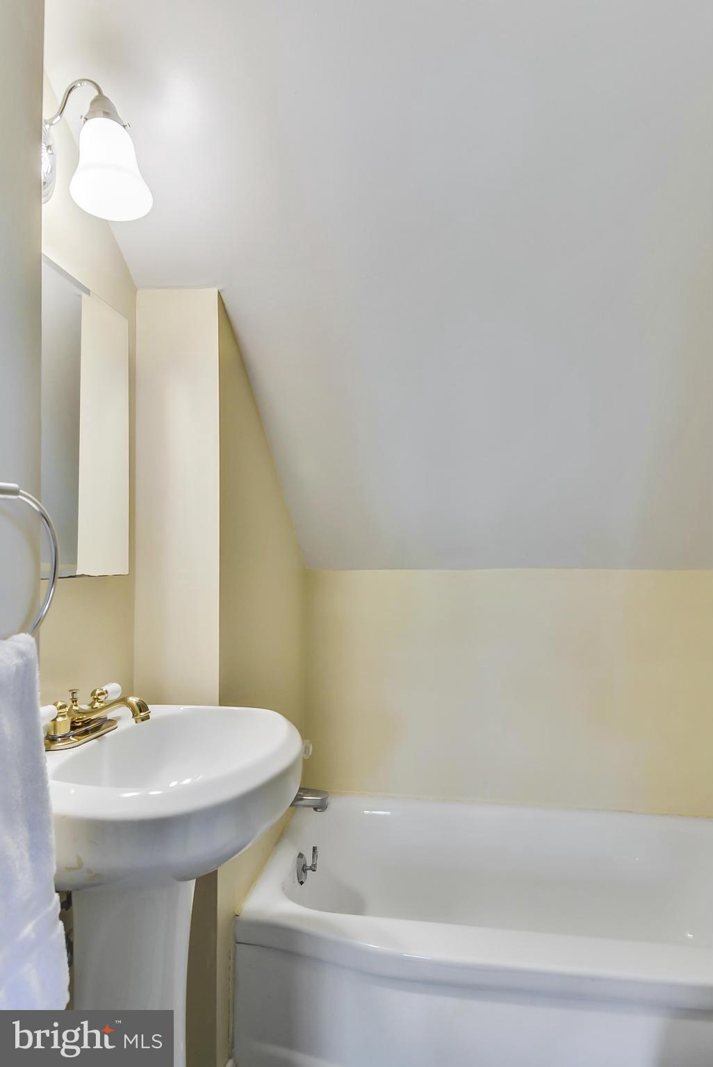 HIGHLAND VIEW - Residential