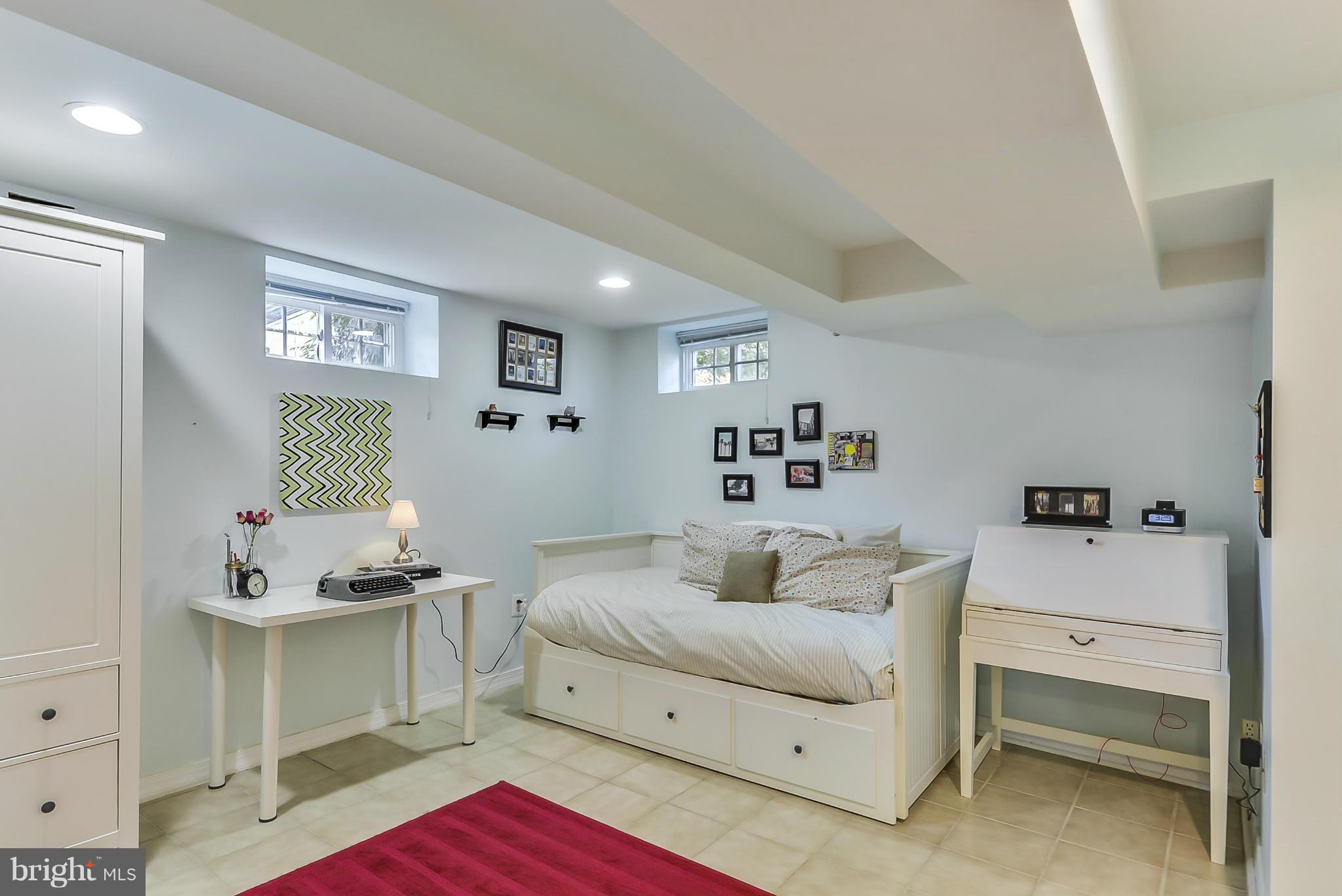 HIGHLAND VIEW - Residential