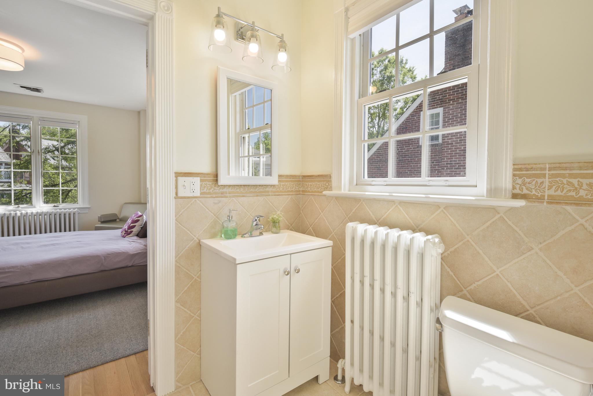 CHEVY CHASE VILLAGE - Residential