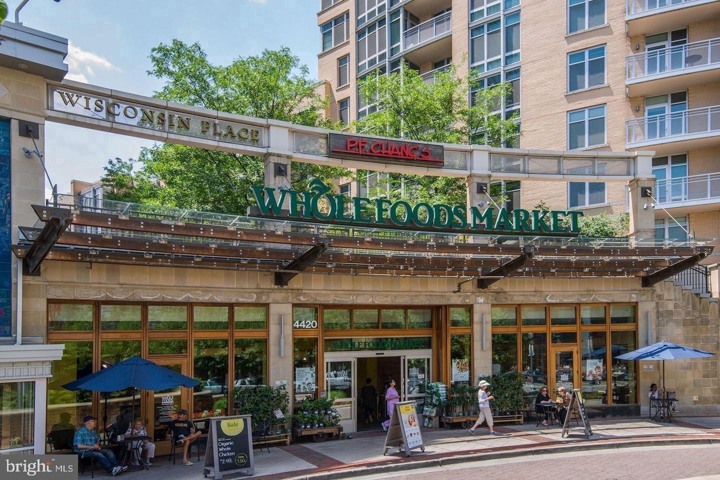 CHEVY CHASE VILLAGE - Residential