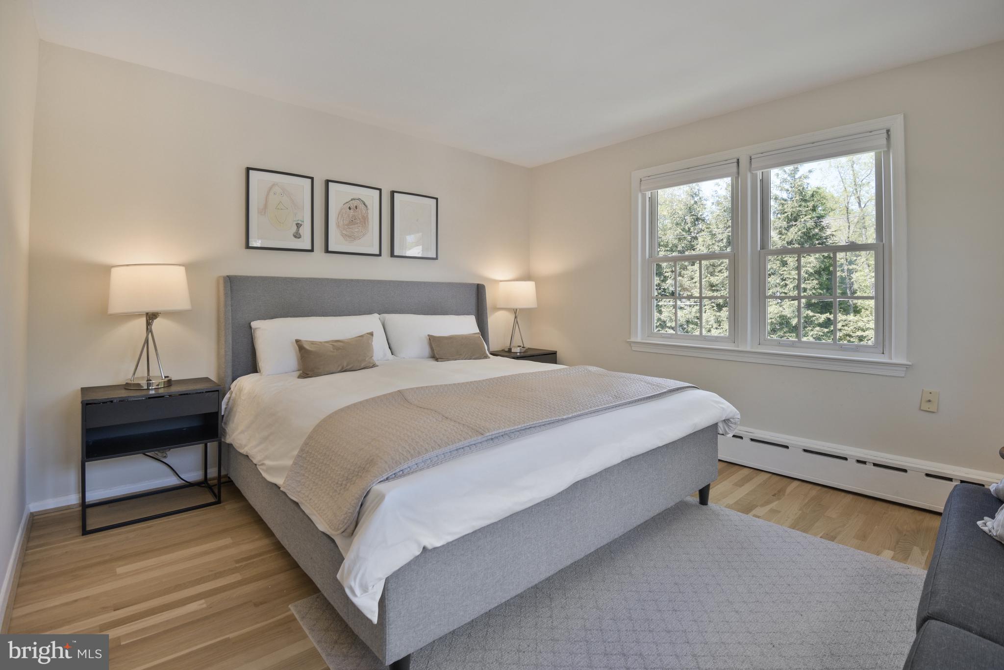 CHEVY CHASE VILLAGE - Residential