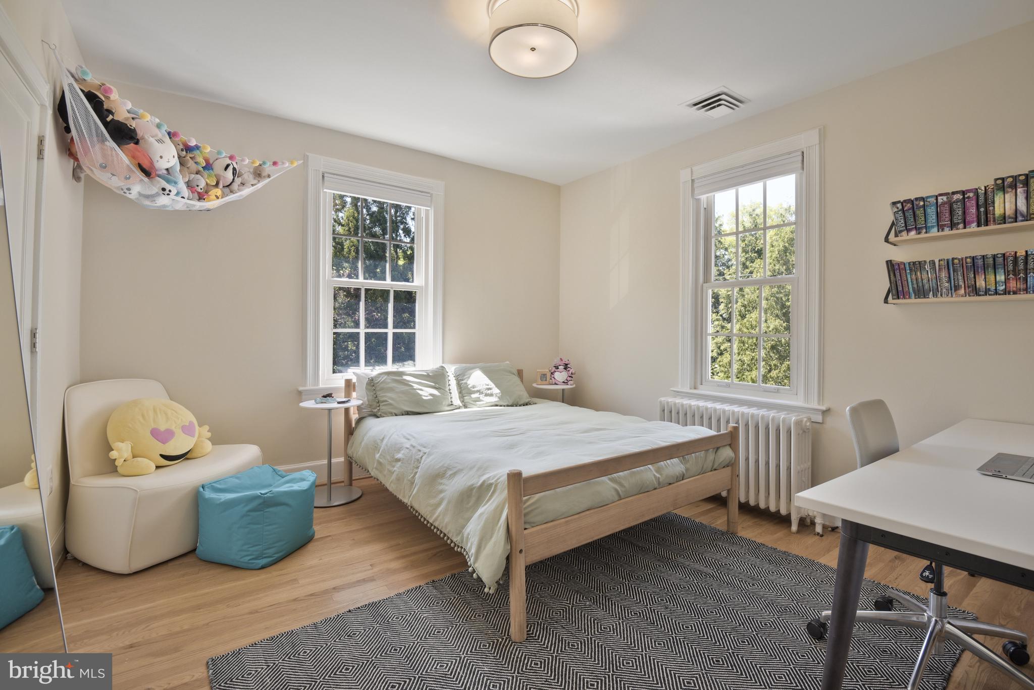 CHEVY CHASE VILLAGE - Residential