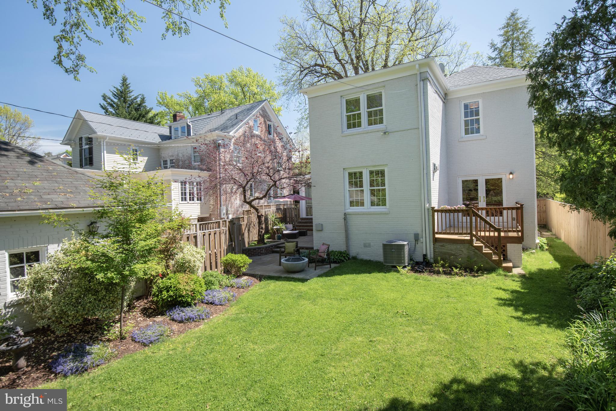 CHEVY CHASE VILLAGE - Residential