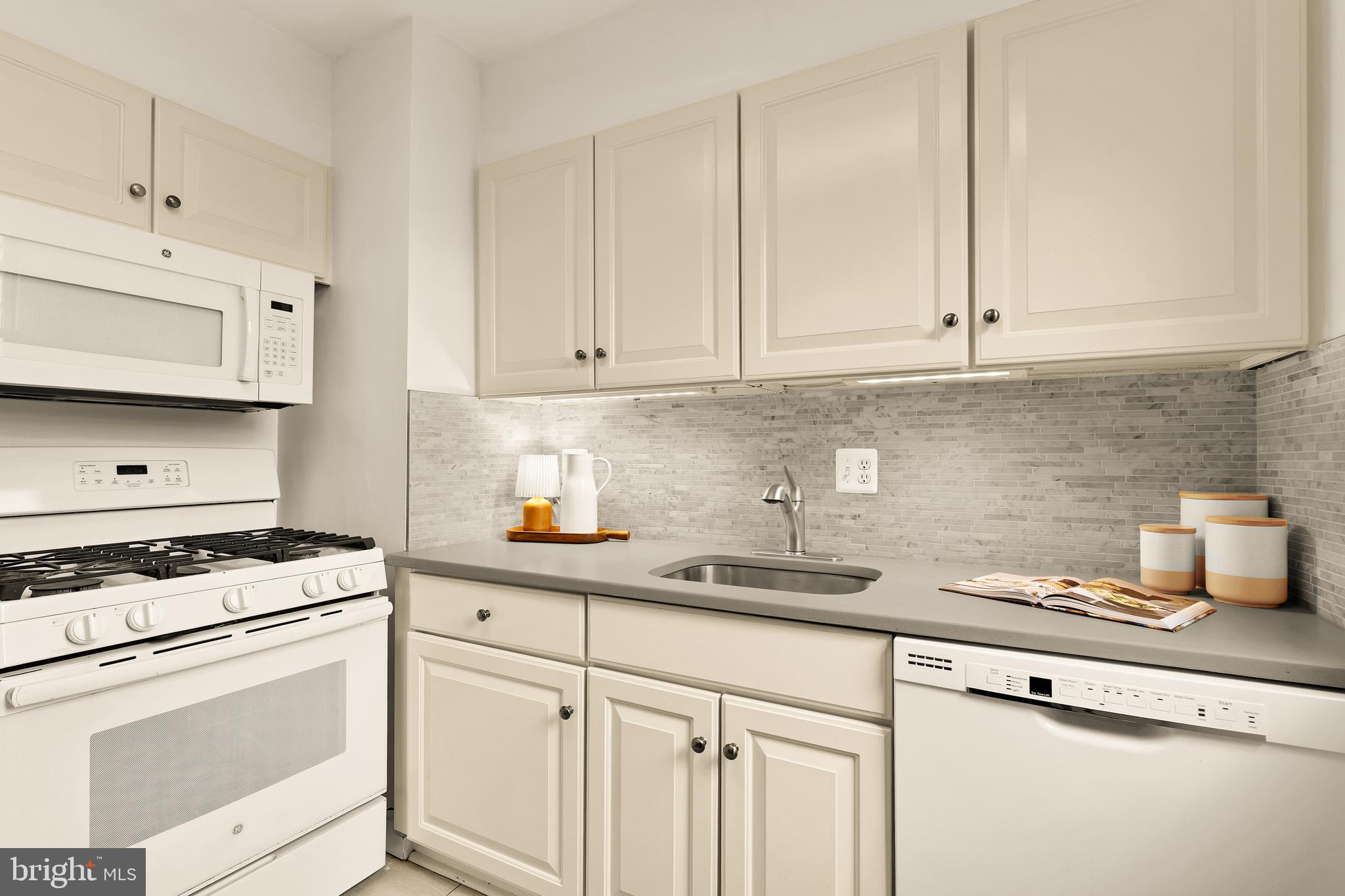 CHEVY CHASE PARK - Residential Lease