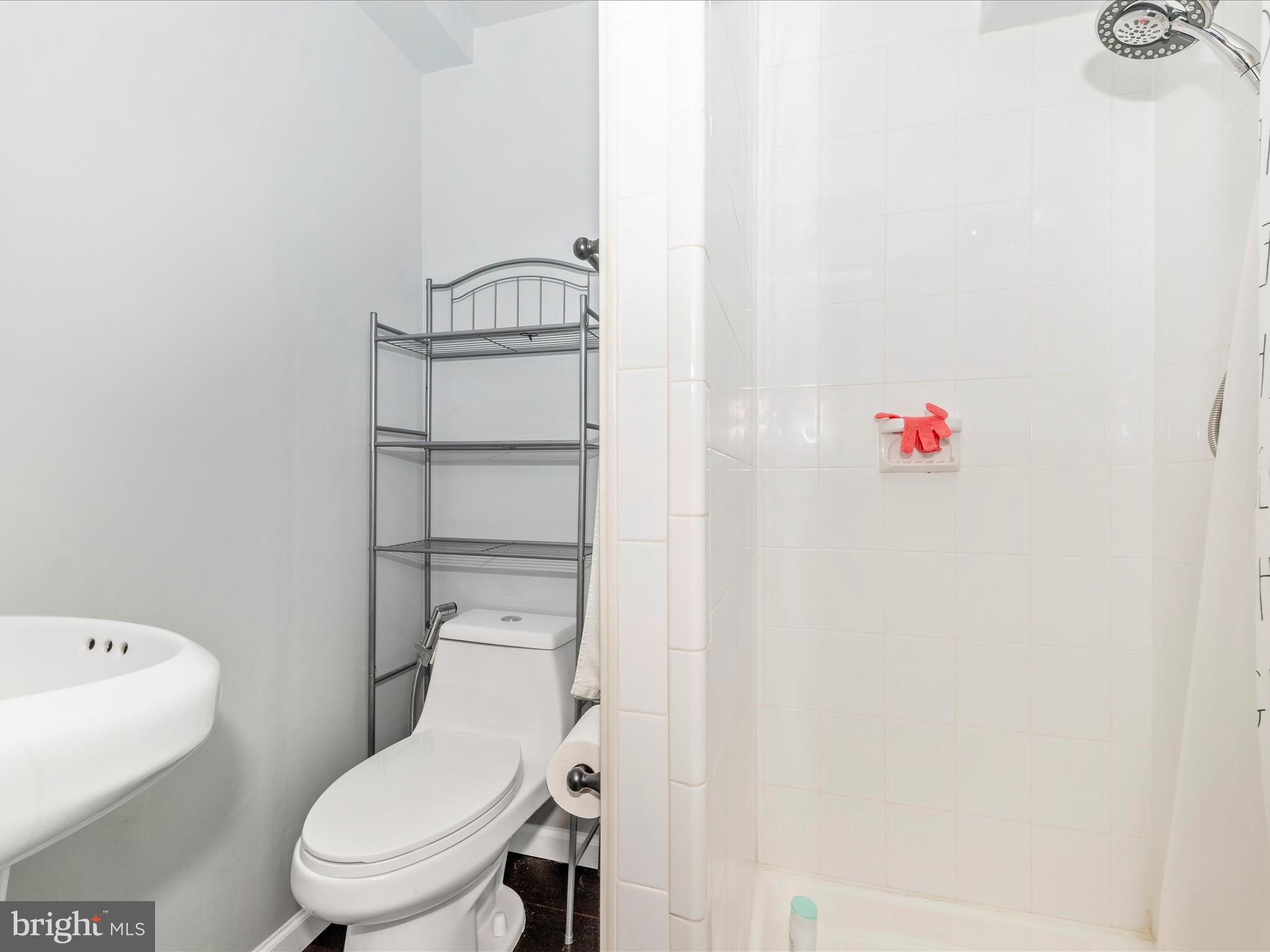 MAGRUDER VALLEY VILLAGE - Residential