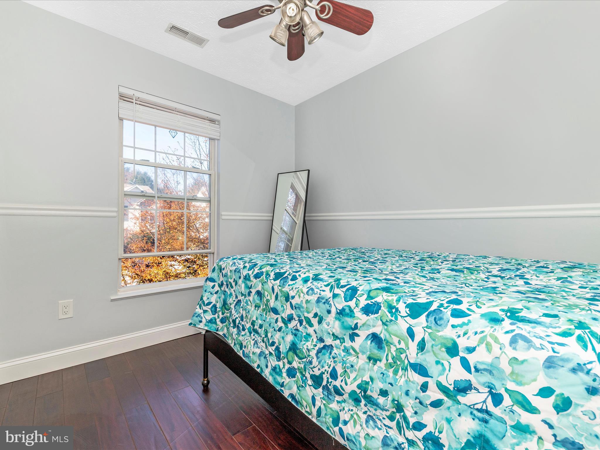 MAGRUDER VALLEY VILLAGE - Residential