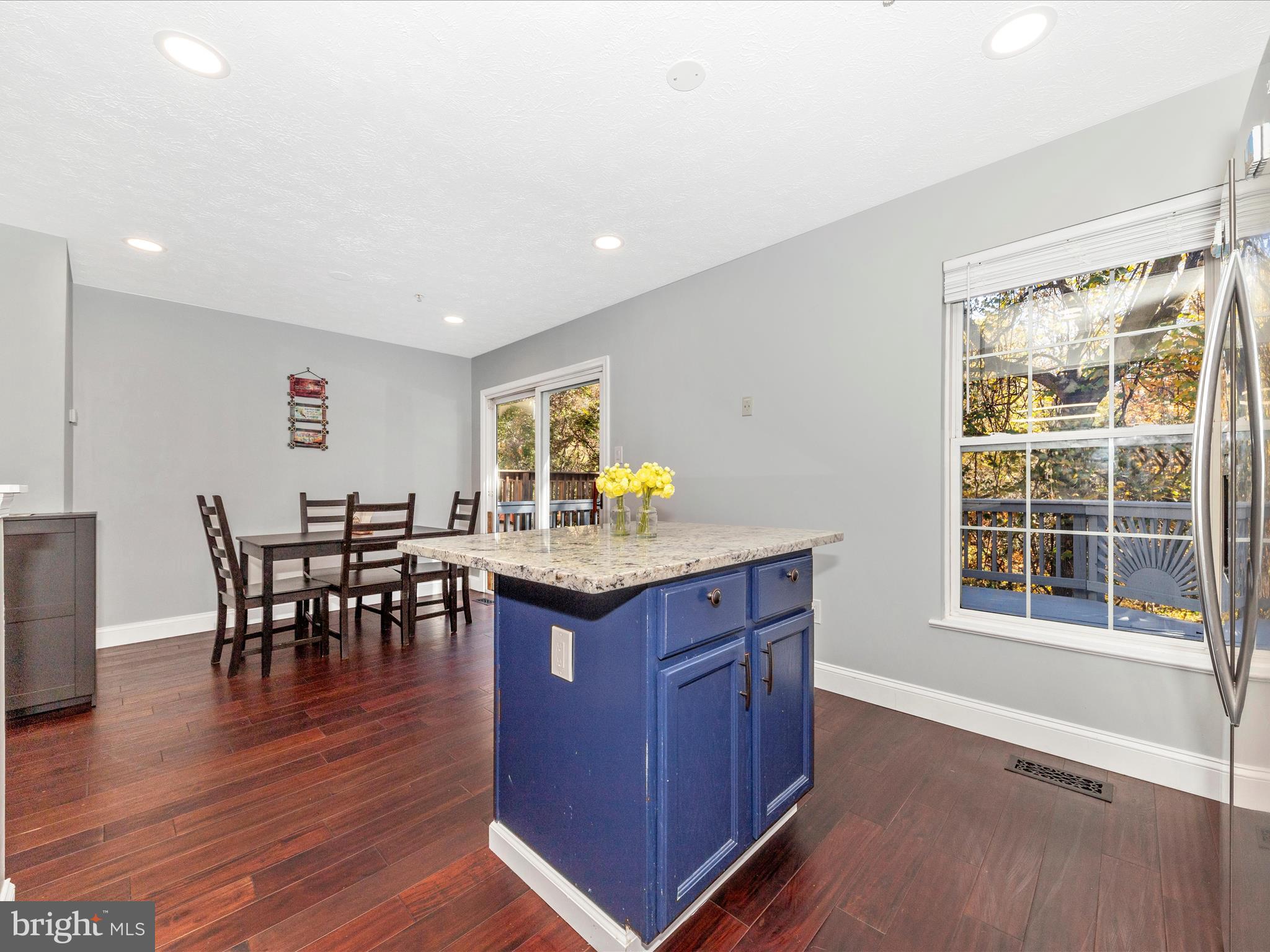 MAGRUDER VALLEY VILLAGE - Residential